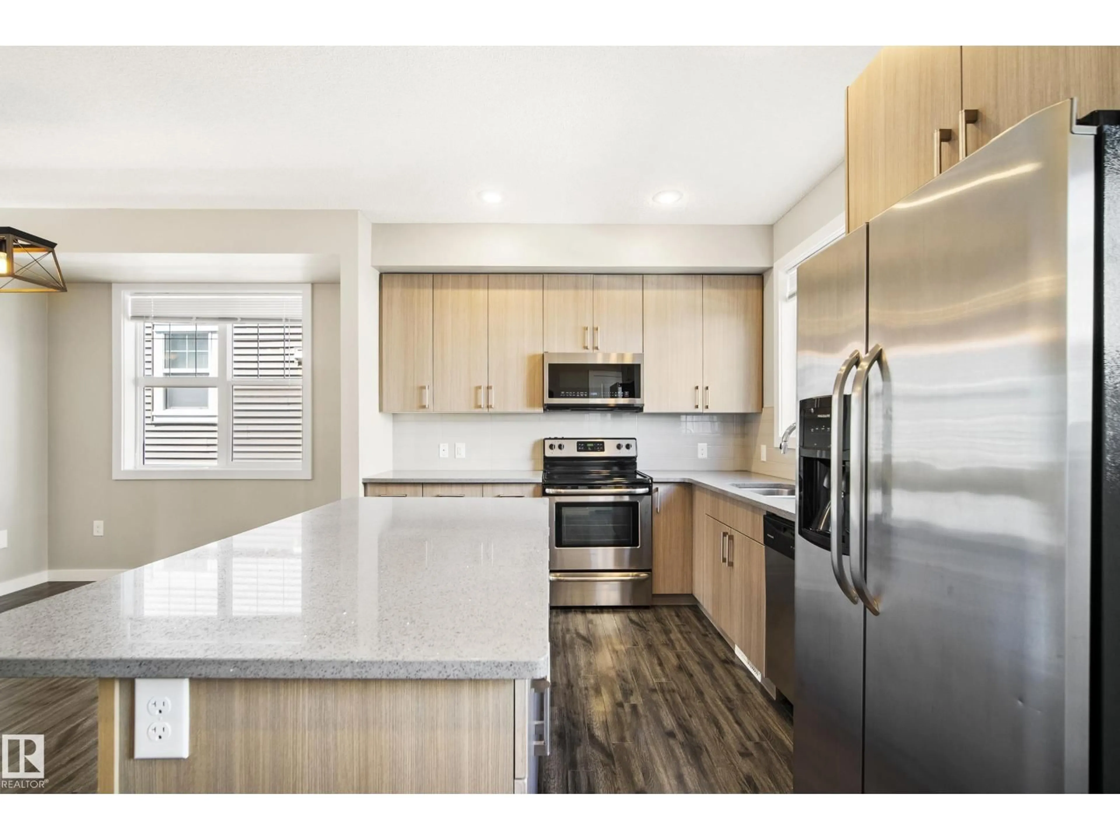 Open concept kitchen, unknown for #82 - 2803 JAMES MOWATT TRAIL, Edmonton Alberta T6W2P5