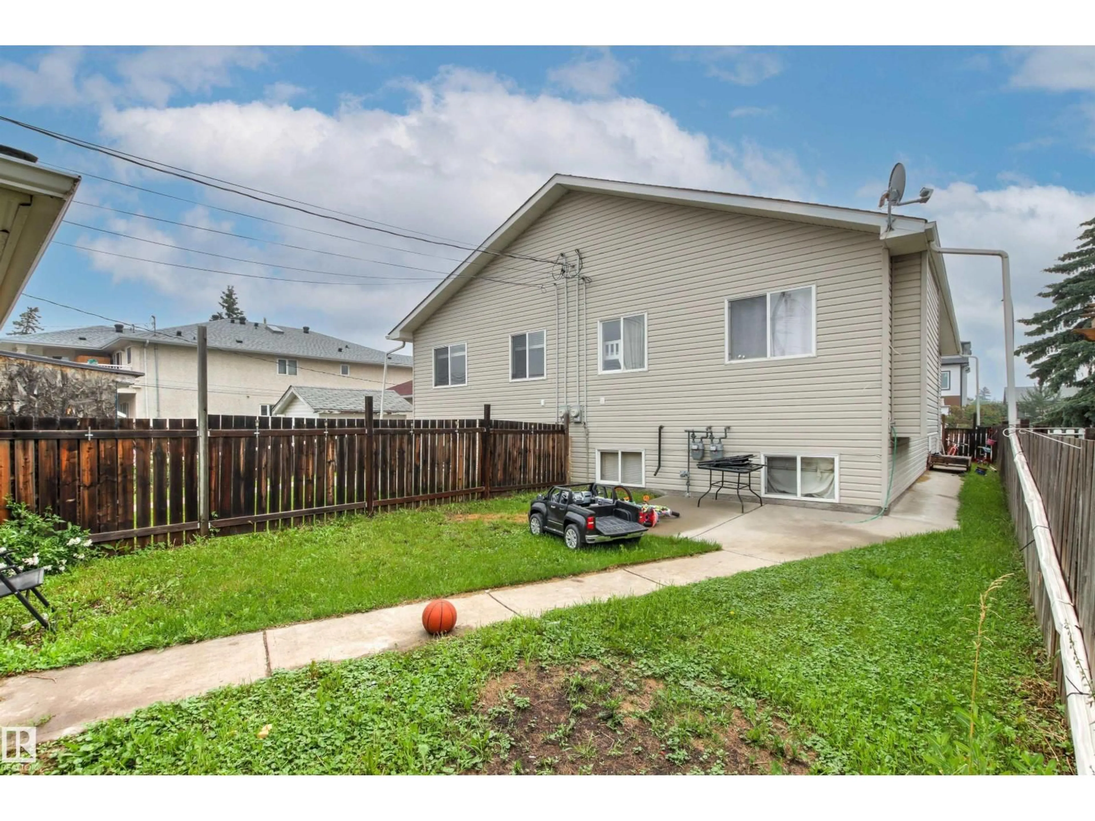 Unknown for 10632 155 ST, Edmonton Alberta T5P2M5