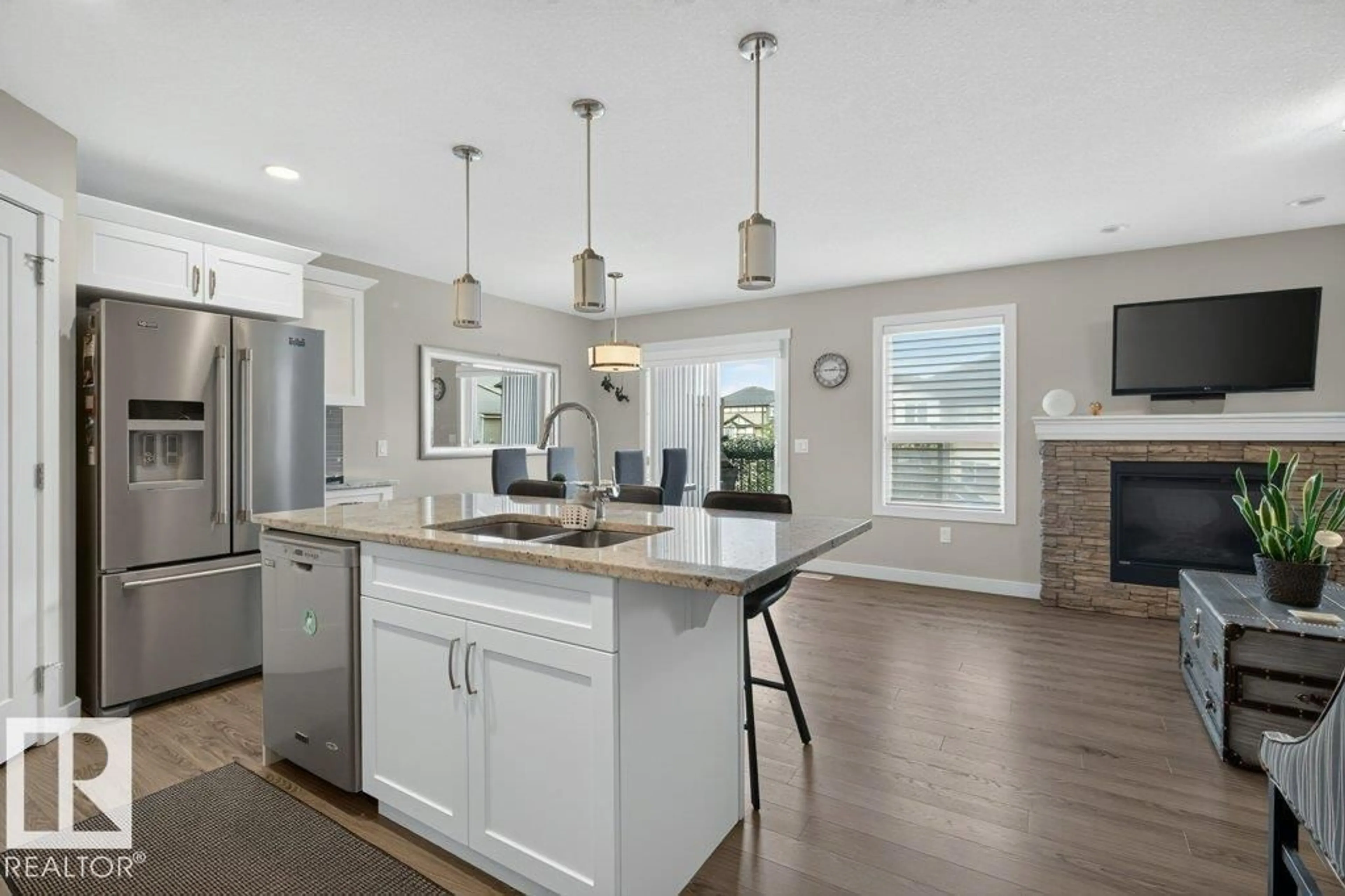 Open concept kitchen, ceramic/tile floor for 21 - 32 AUGUSTINE CR, Sherwood Park Alberta T8H0X4