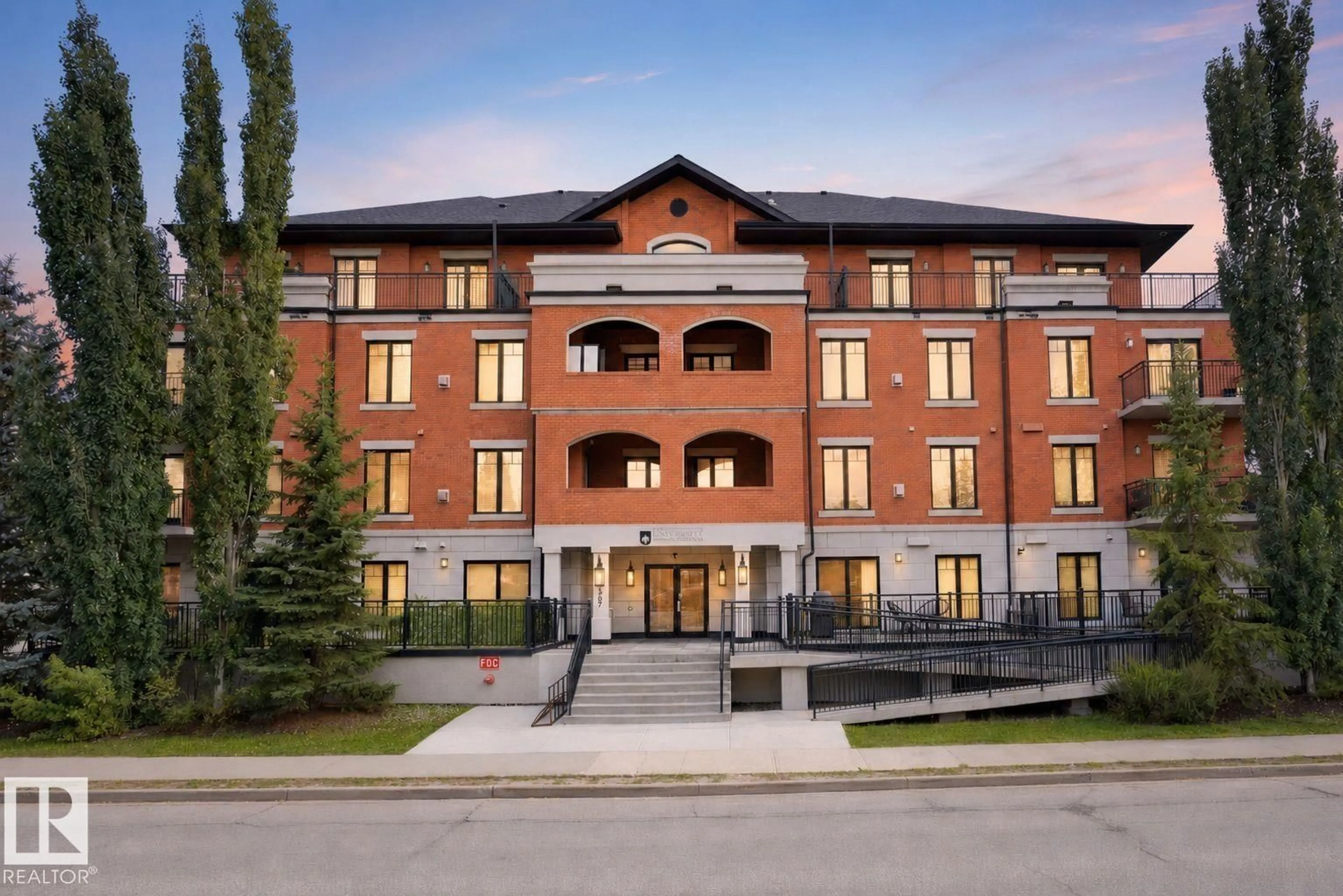 Unknown for #307 - 7907 109 ST, Edmonton Alberta T6G1C7