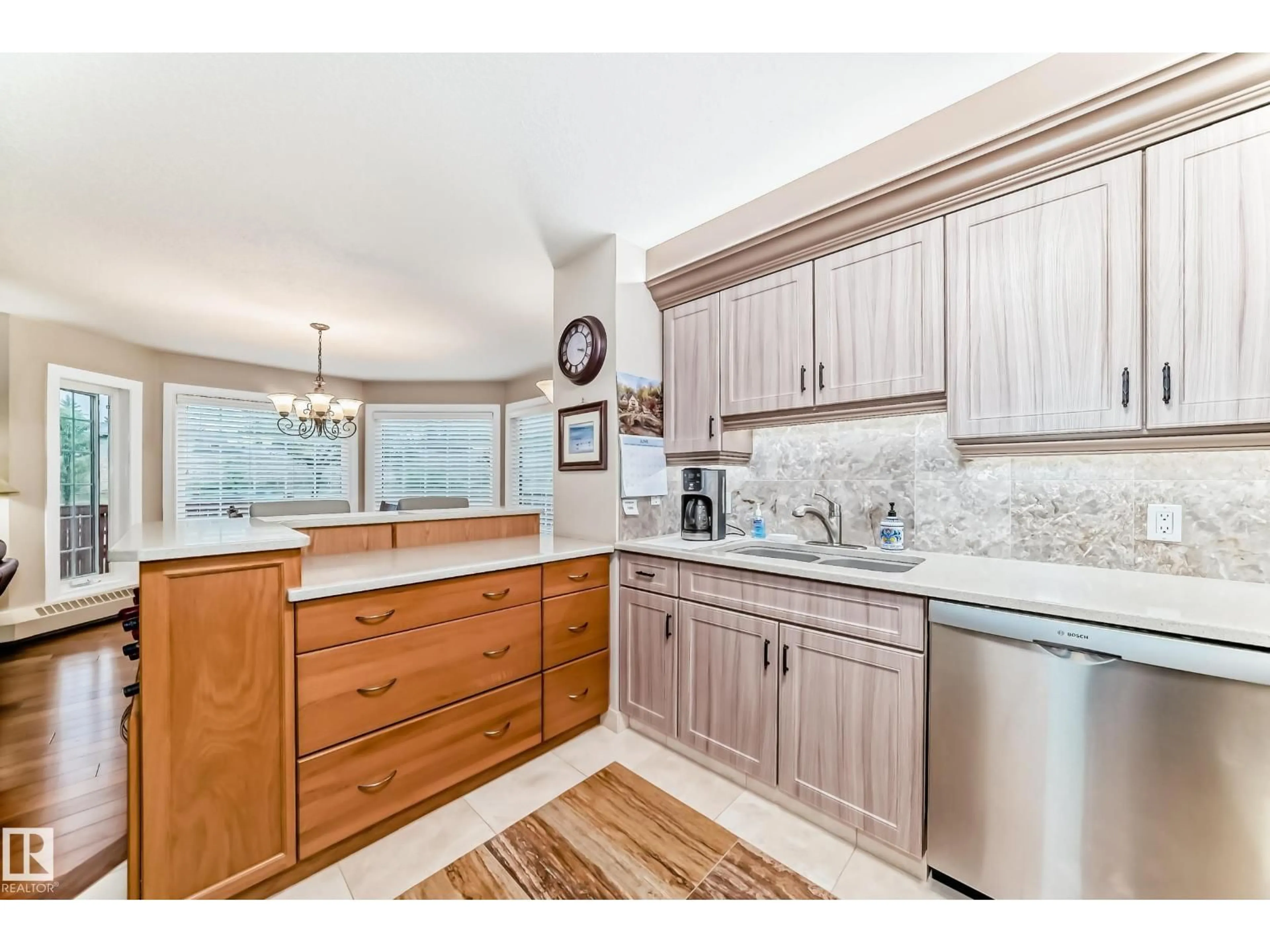 Open concept kitchen, unknown for 3 - 512 PERRON ST, St. Albert Alberta T8N5Z5