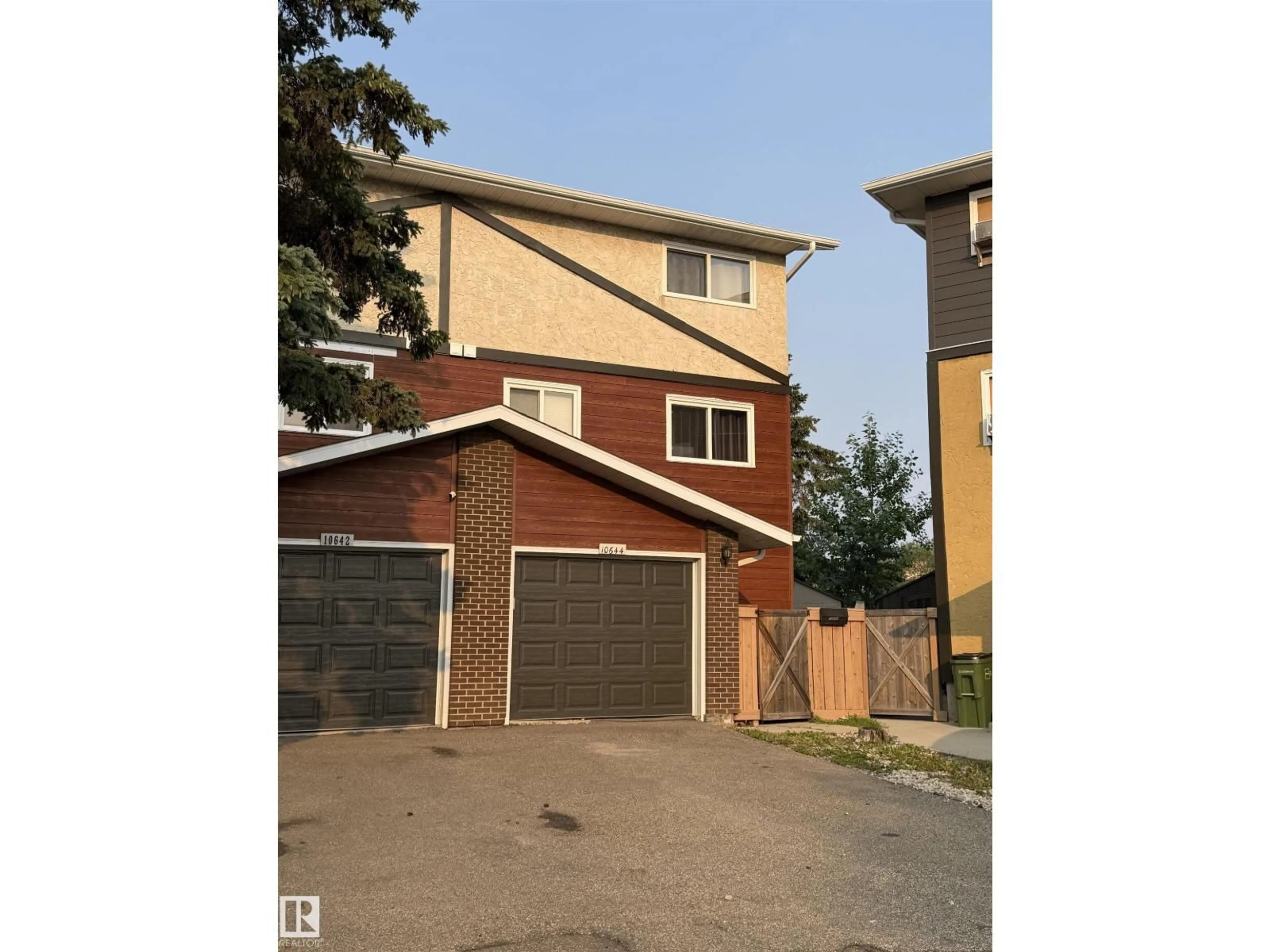 Unknown for 10644 158 AV, Edmonton Alberta T5X4H5