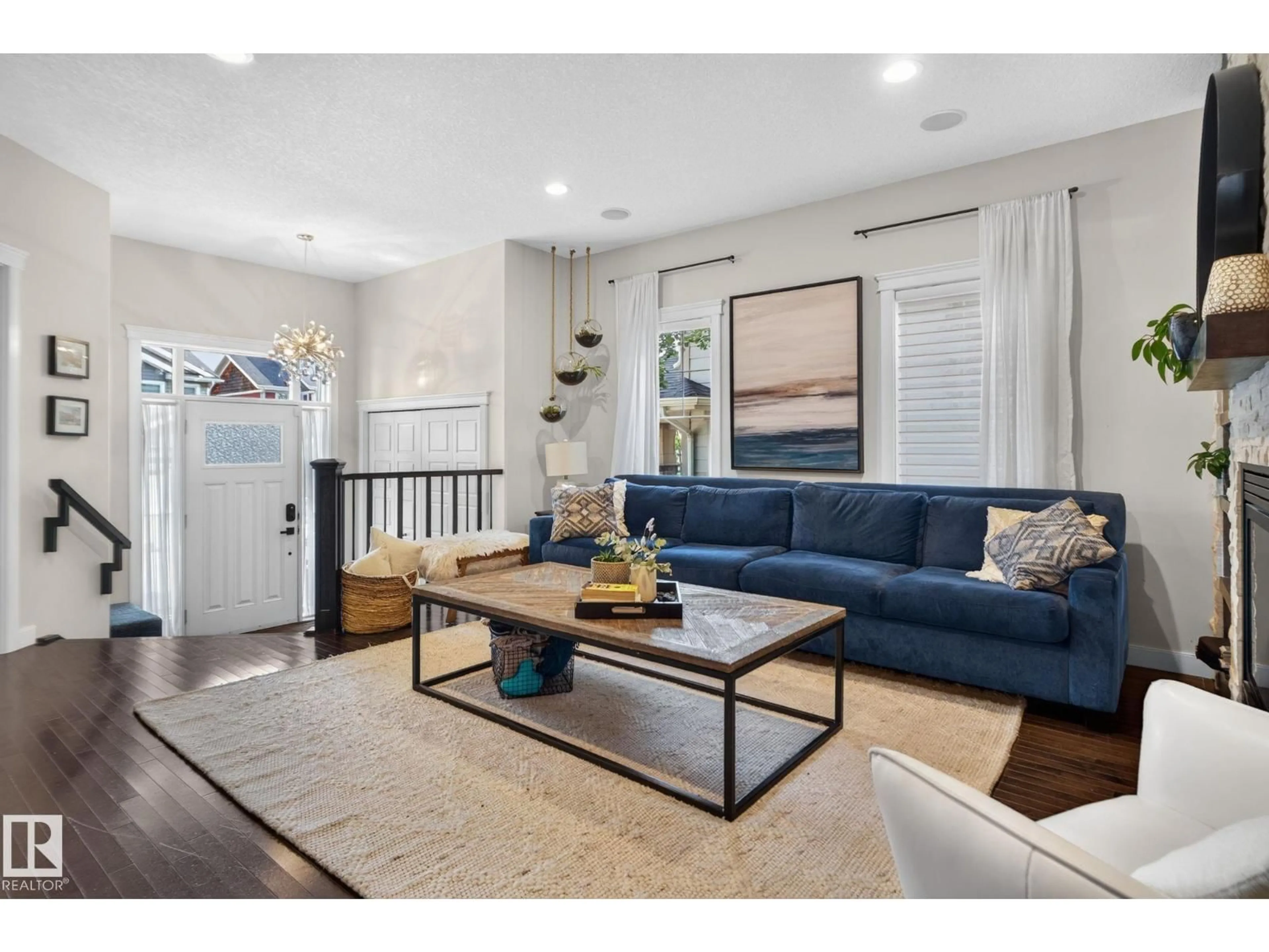 Living room with furniture, unknown for 2327 FREZENBERG AV, Edmonton Alberta T5E4Z1