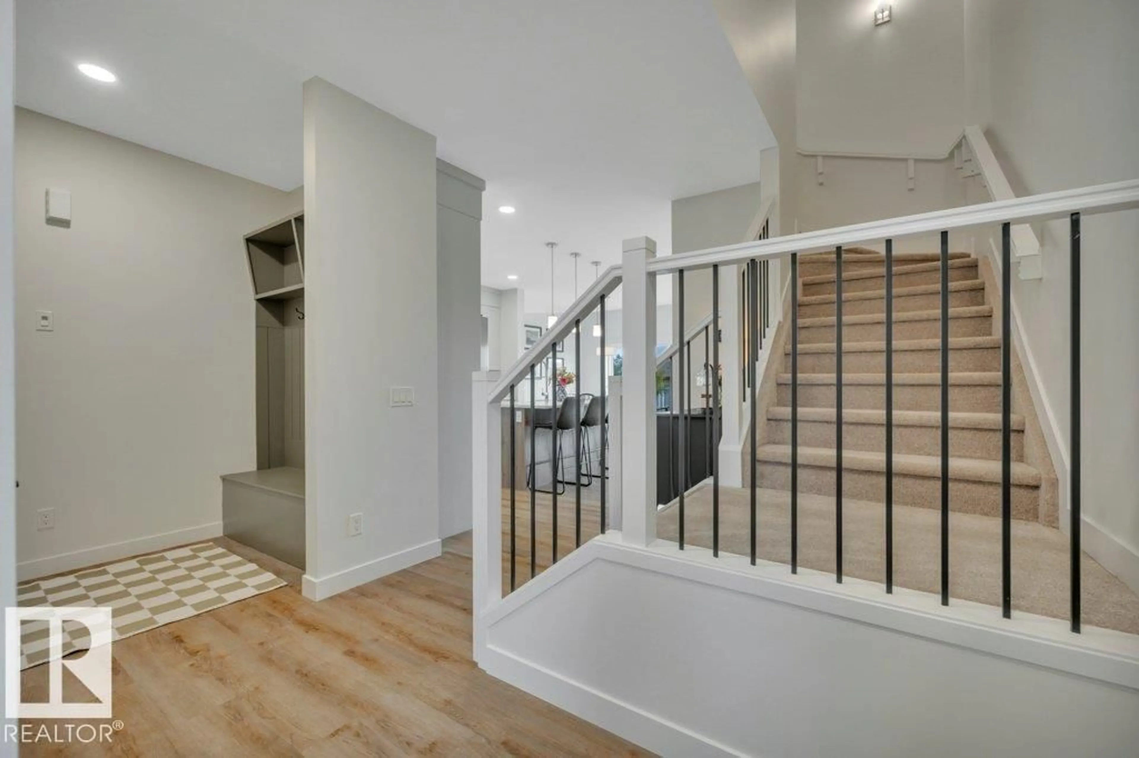 Stairs for 5329 LARK LD, Edmonton Alberta T5S0P2