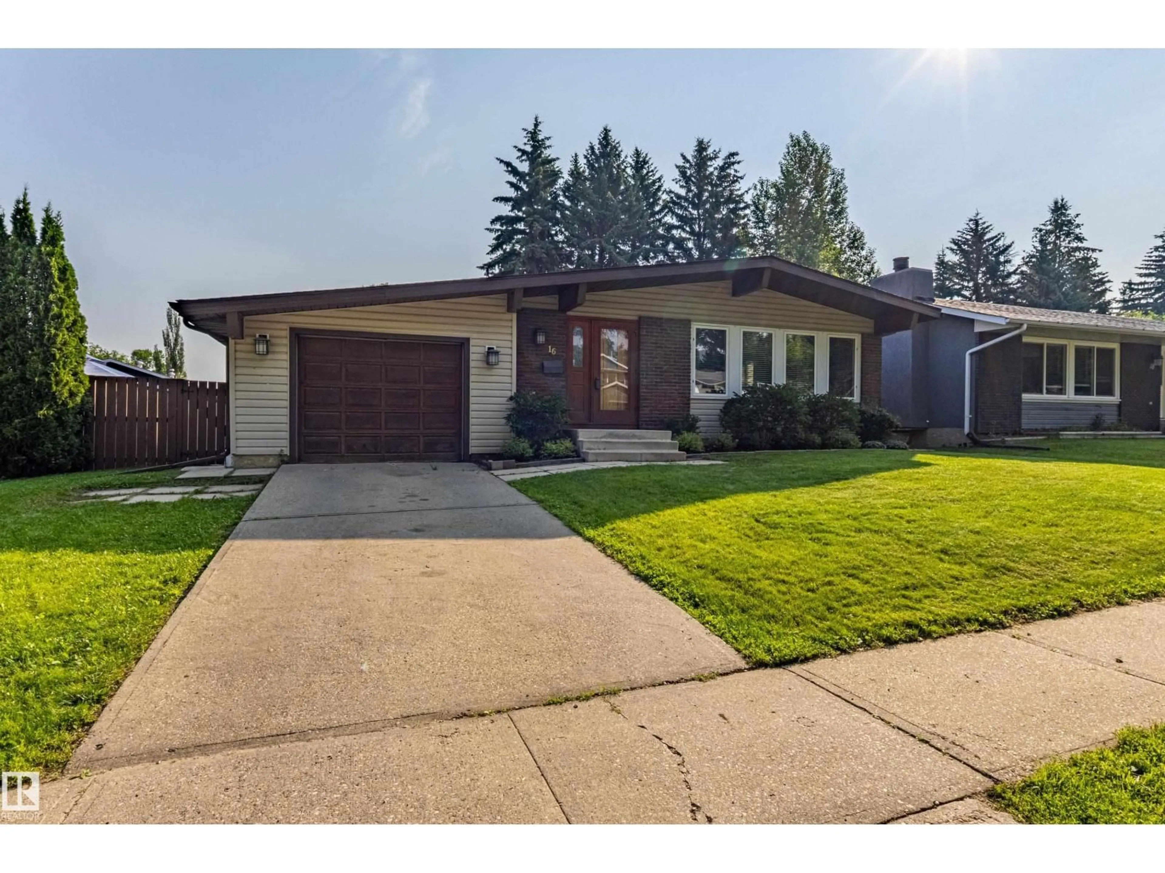 Home with brick exterior material, street for 16 BRUNSWICK CR, St. Albert Alberta T8N2K6