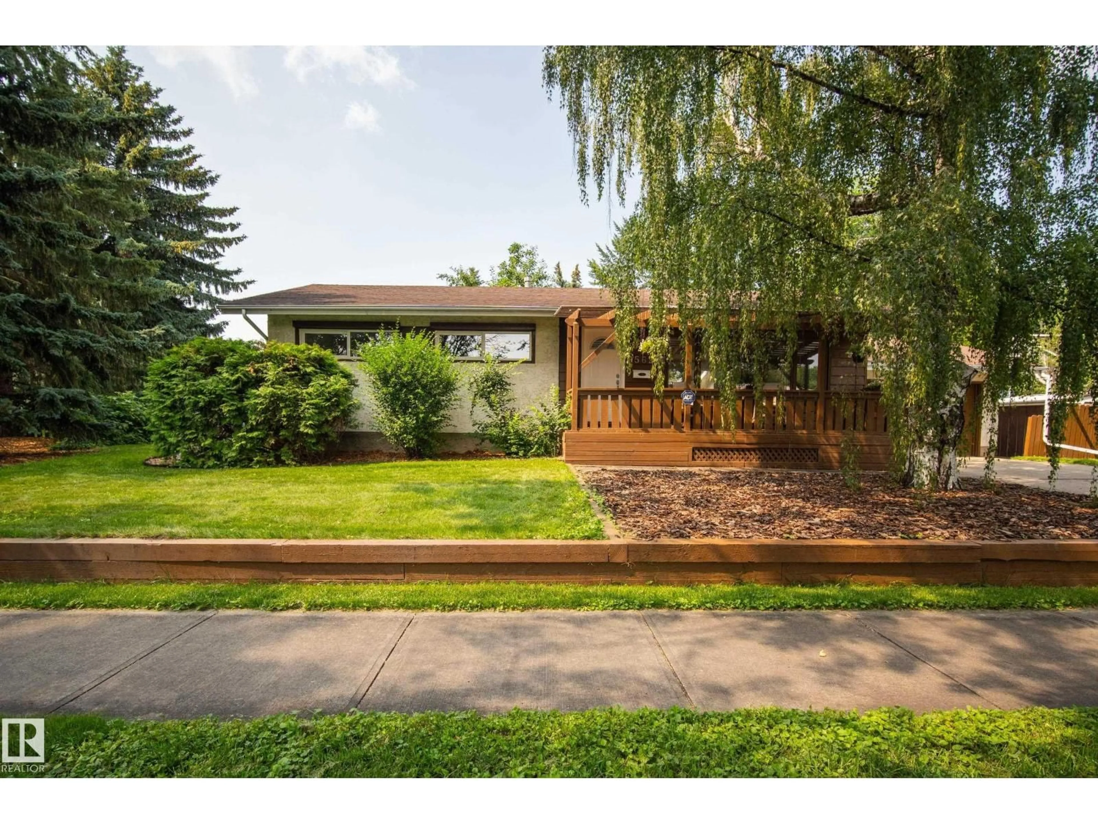 Unknown for 9562 81 ST, Edmonton Alberta T6C2W5