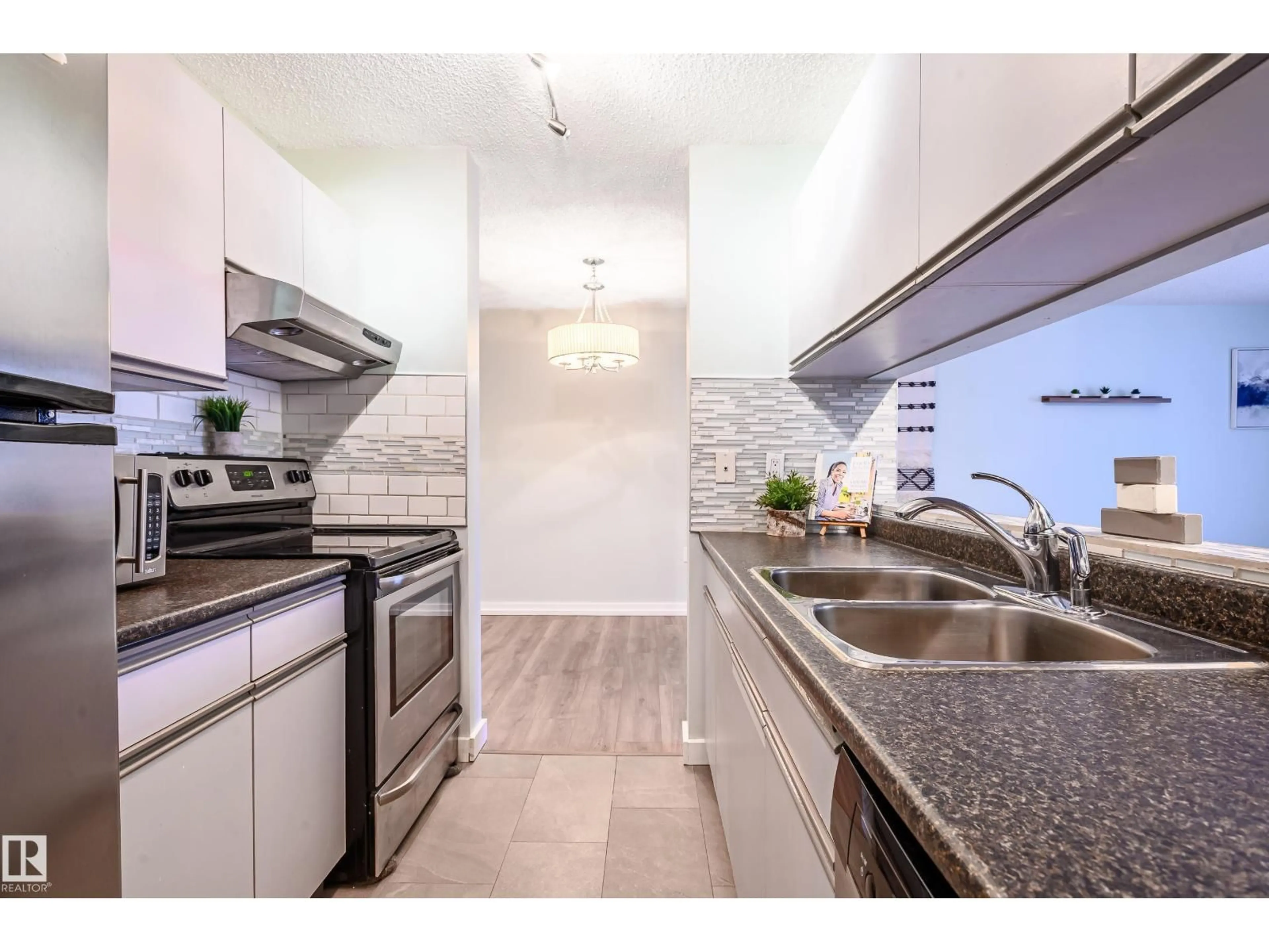 Standard kitchen, ceramic/tile floor for 237 10636 120 ST NW, Edmonton Alberta T5H4L5