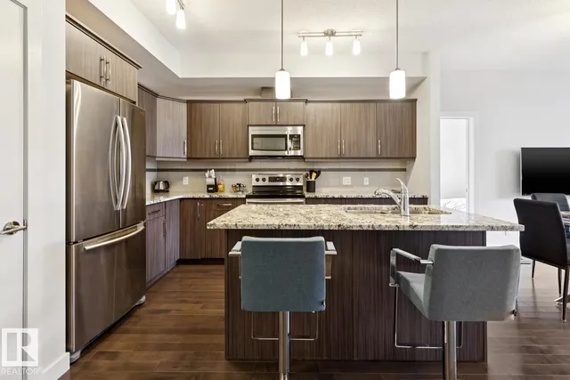 NW - 421 10523 ST, Edmonton 5