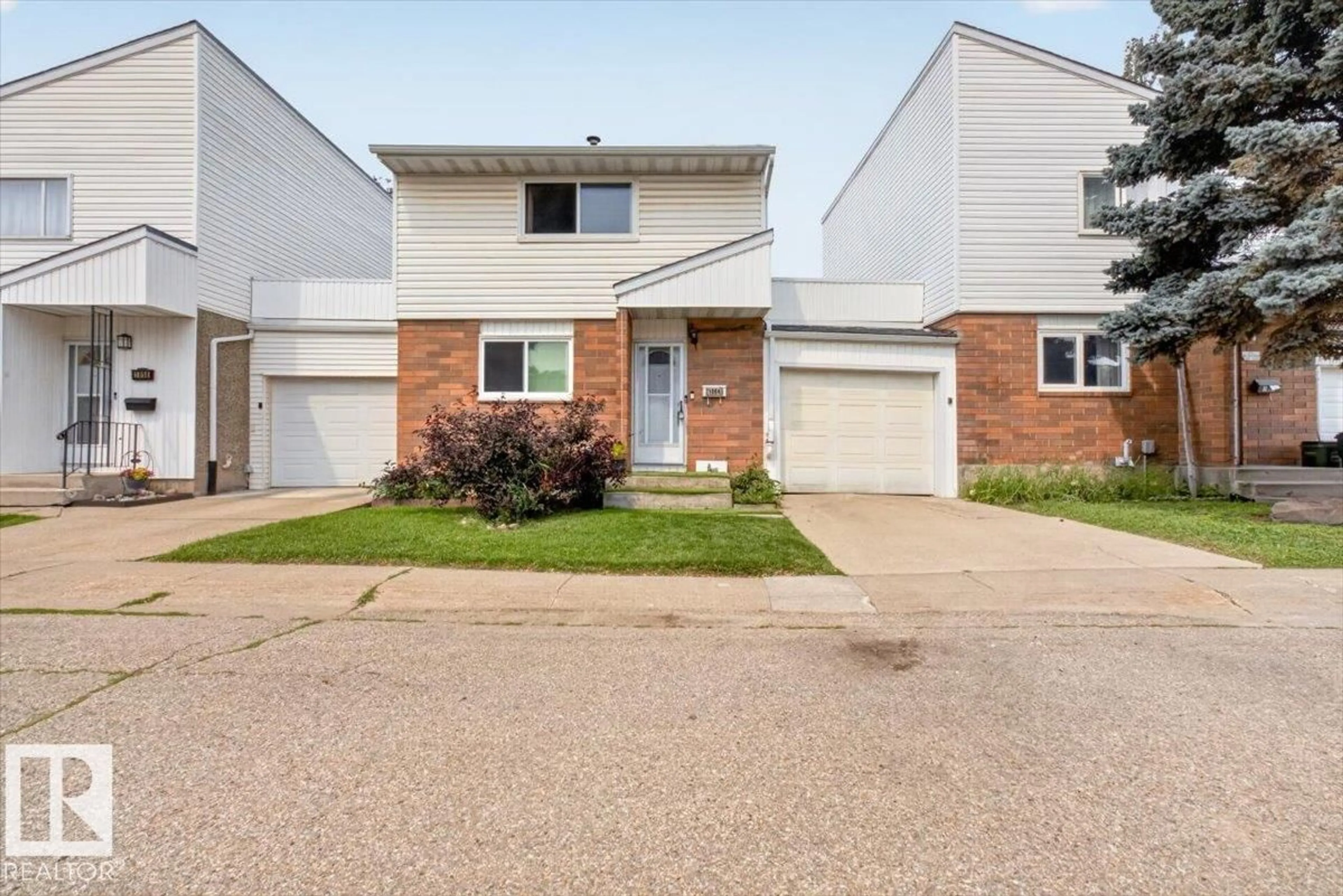 Unknown for 1096 MILLBOURNE RD E NW, Edmonton Alberta T6K1W1