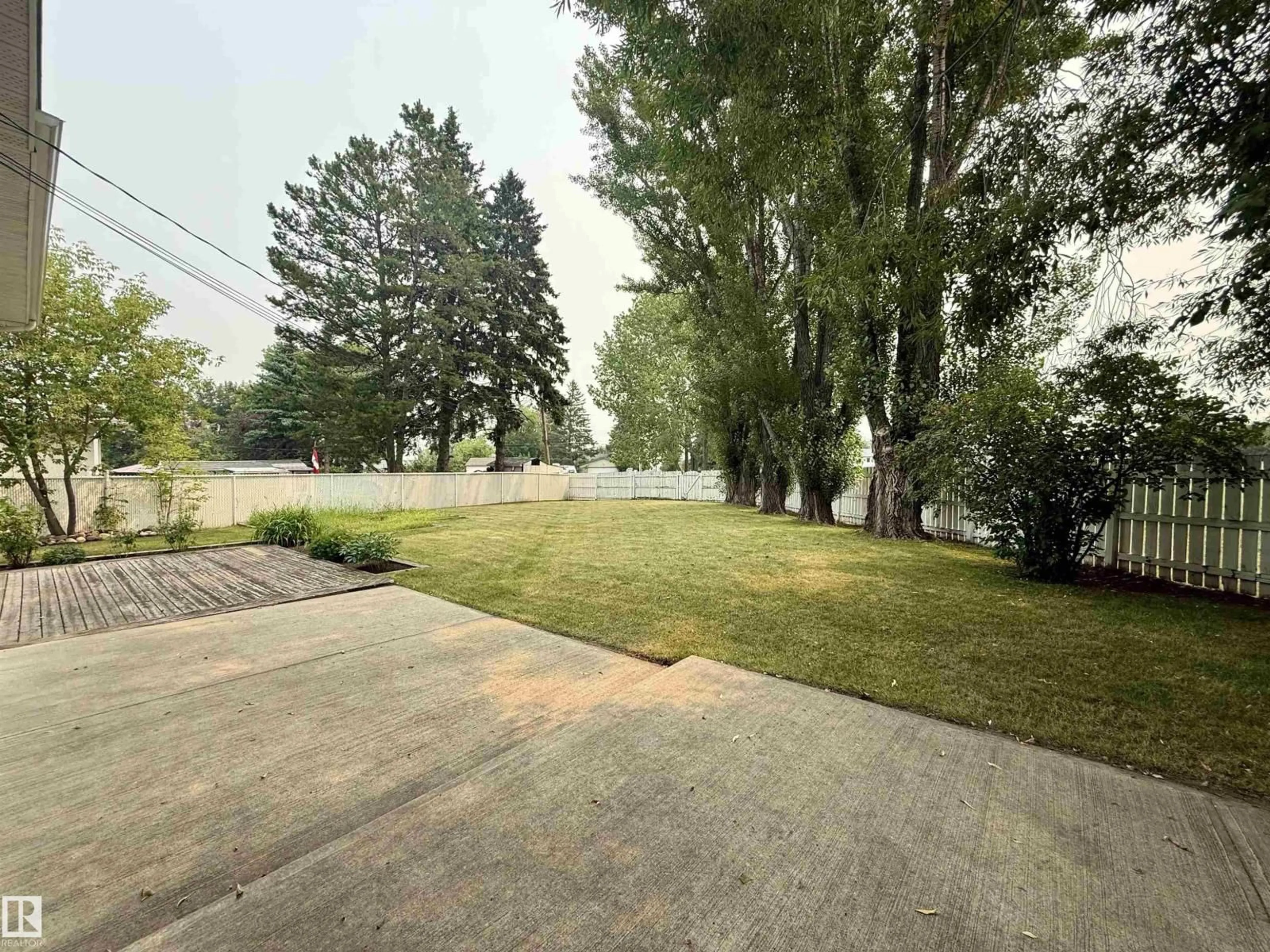 Patio, street for 4705 43A ST, Drayton Valley Alberta T7A1H1