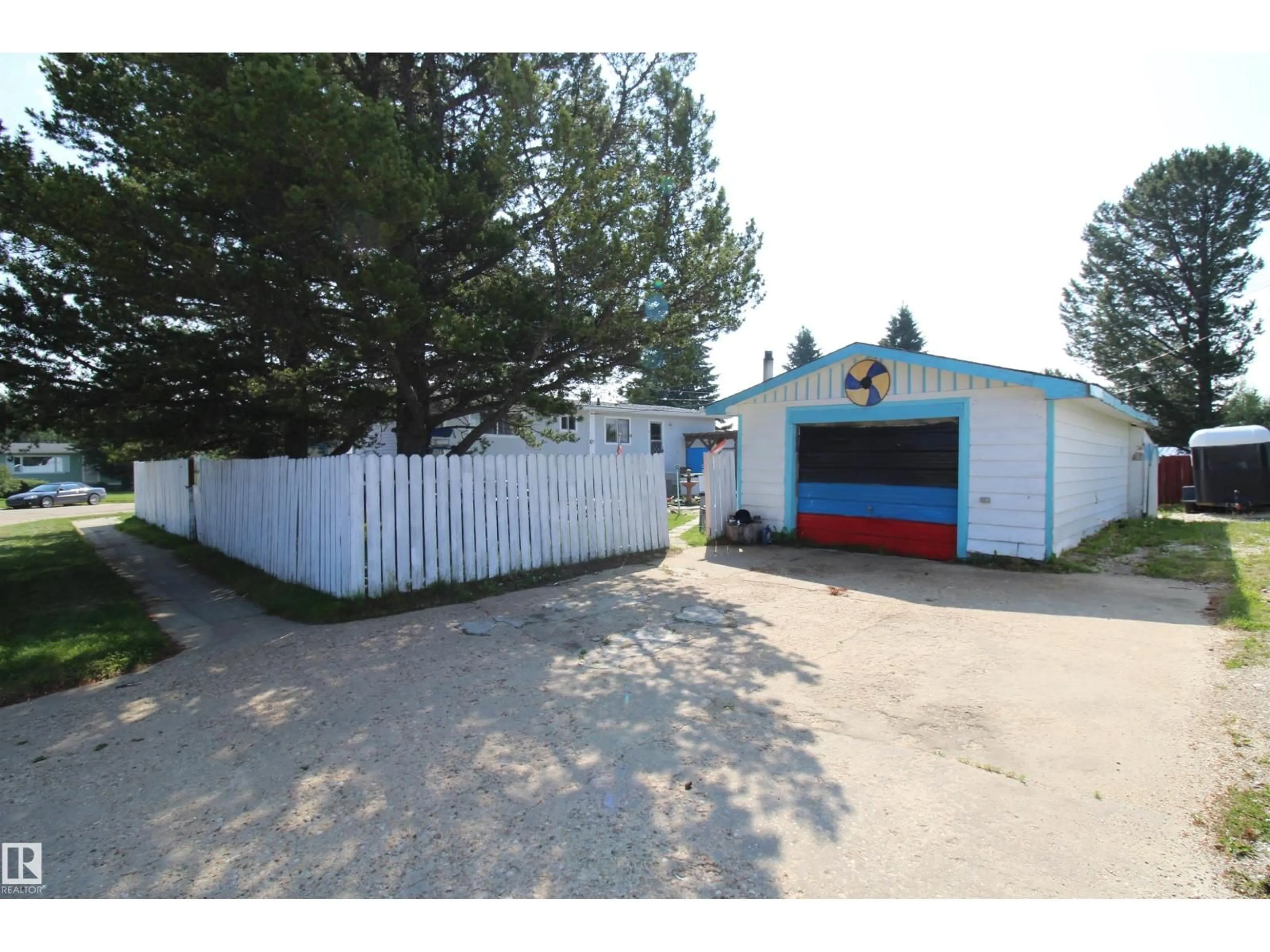 Shed for 5436 MOOSEHORN AV, Swan Hills Alberta T0G2C0