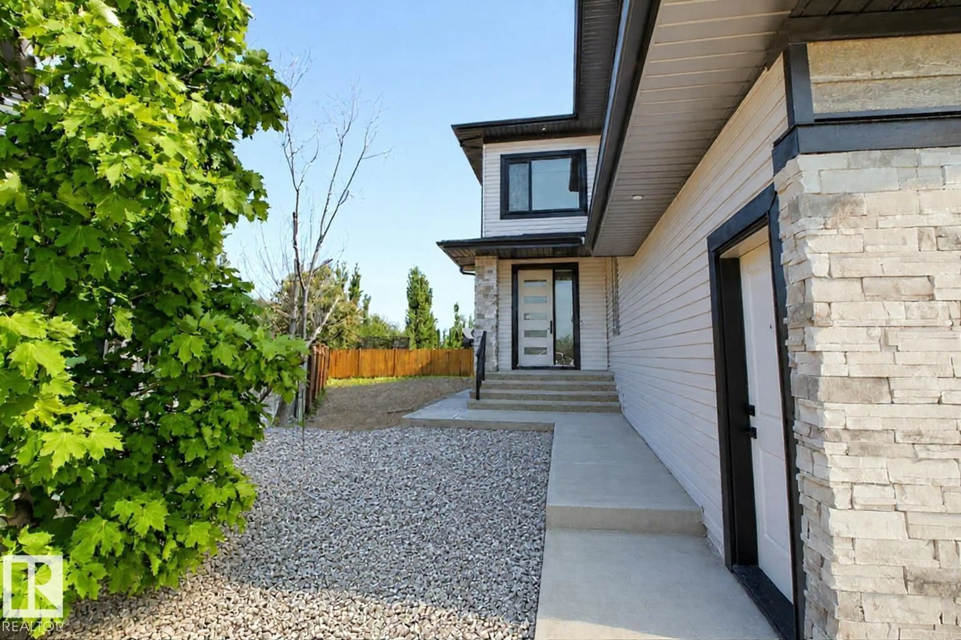 Home with brick exterior material, street for 16 MIDDLETON CL, Leduc Alberta T9E0E3