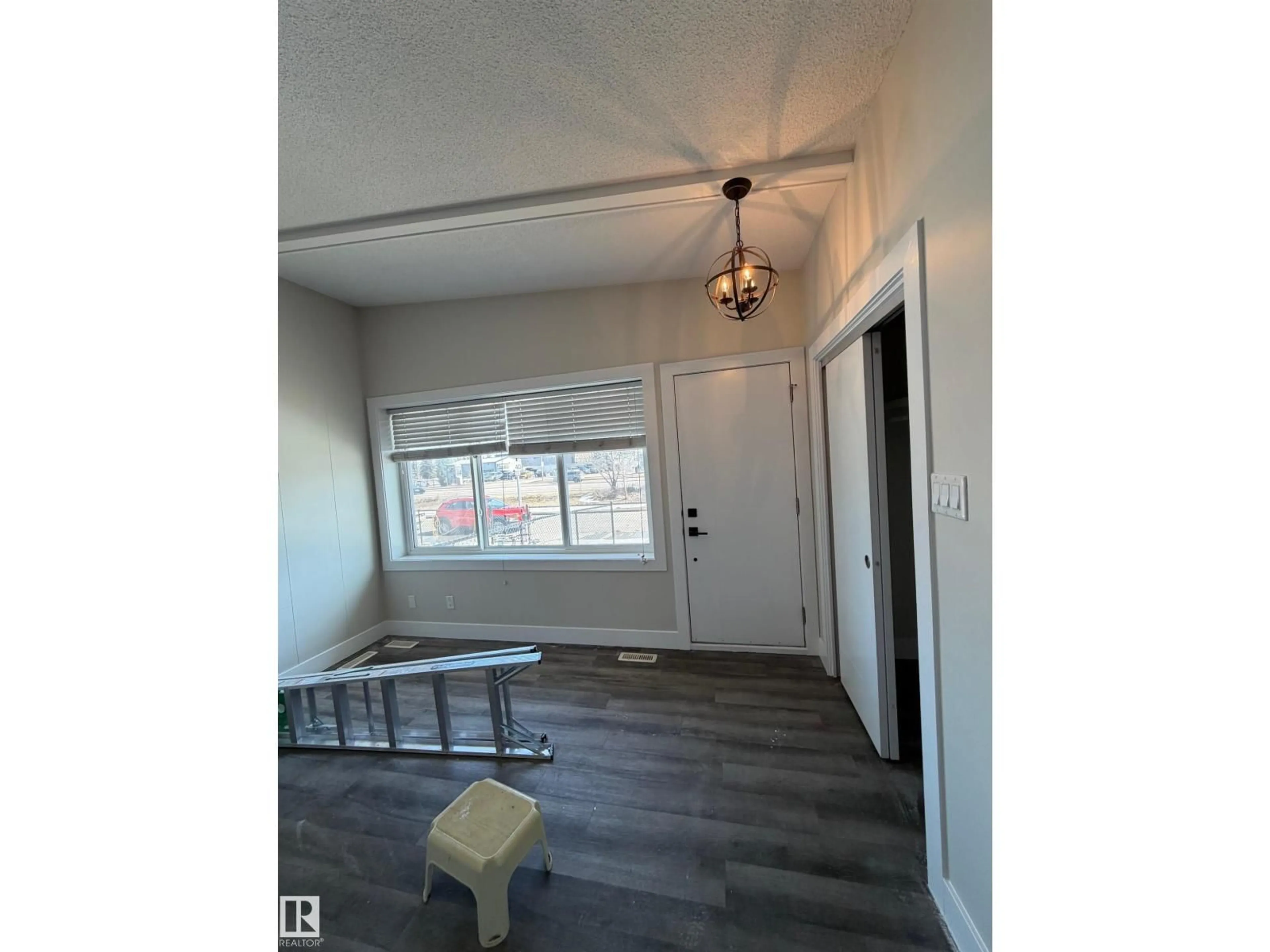 A pic of a room for NW - 7604 7606 75 ST, Edmonton Alberta T6C2E9