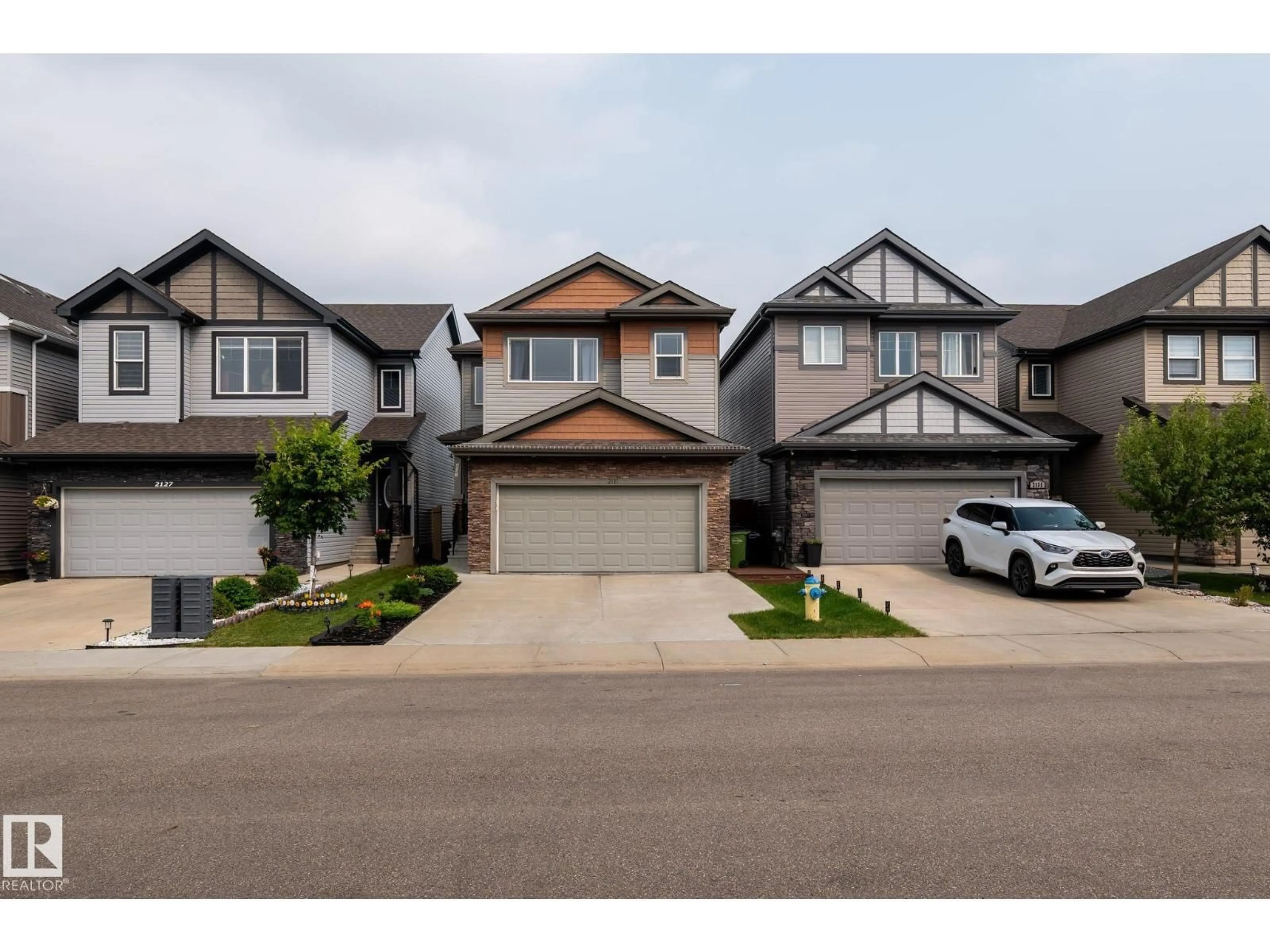 Unknown for 2131 51 SW, Edmonton Alberta T6T1M1