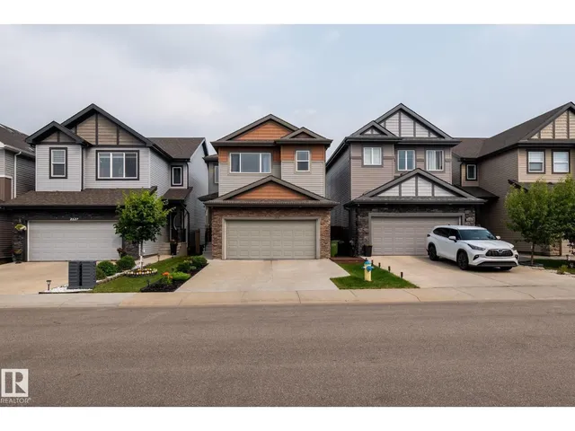 2131 51 SW, Edmonton 3