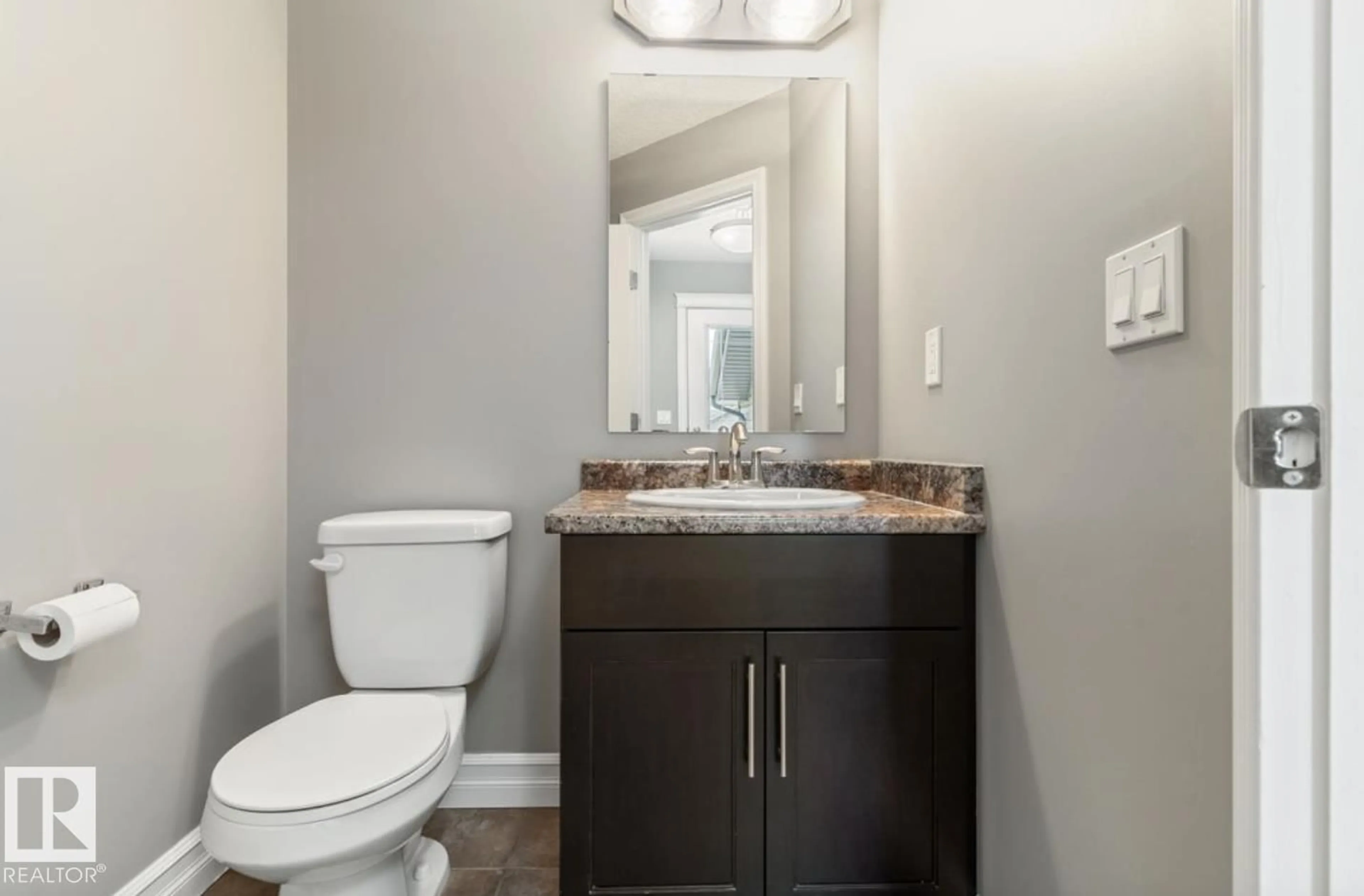 Standard bathroom, ceramic/tile floor for 79 CATALINA CT, Fort Saskatchewan Alberta T8L0K5