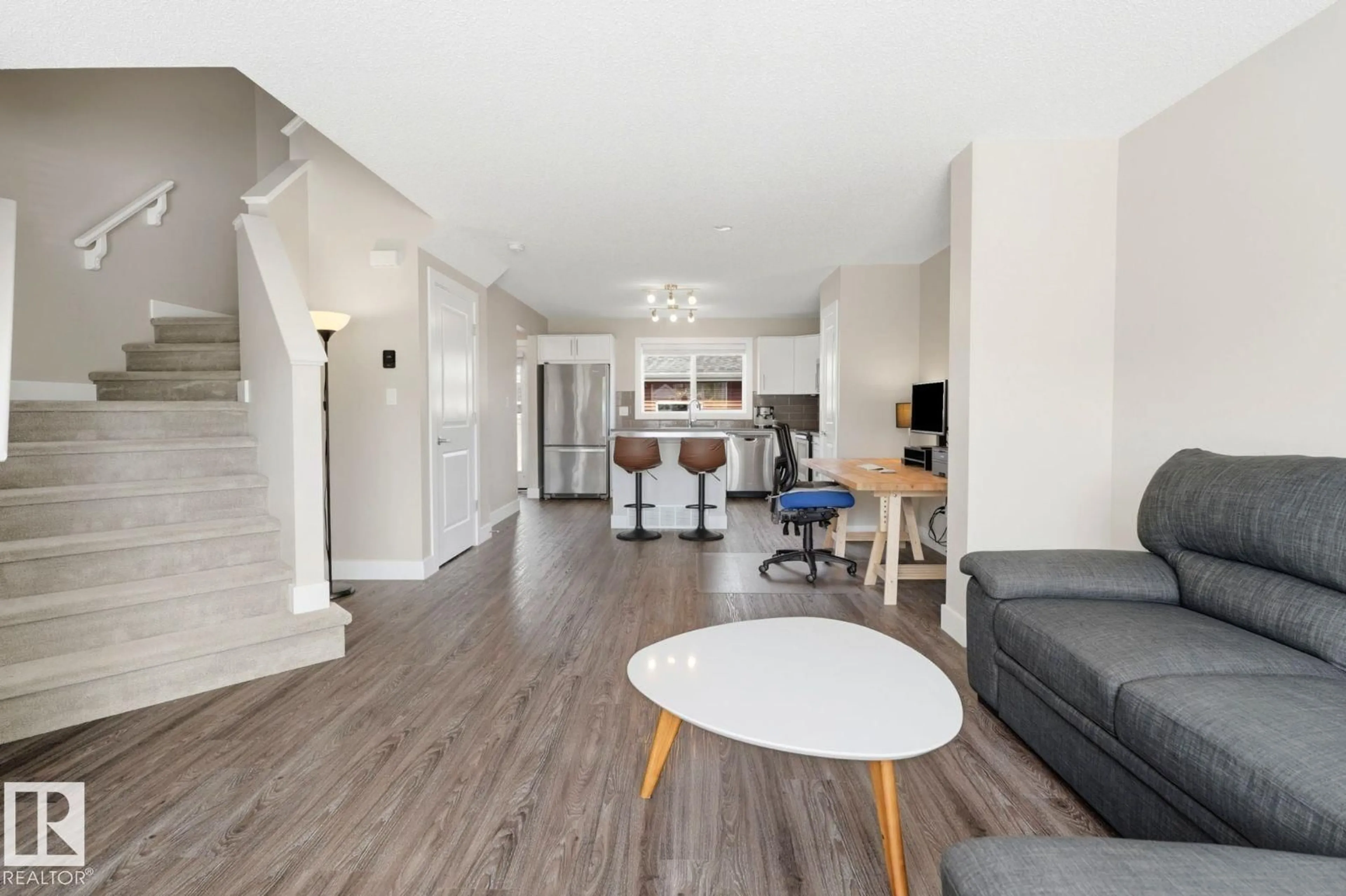 Living room with furniture, unknown for 206 SOUTHFORK DR, Leduc Alberta T9E1G4