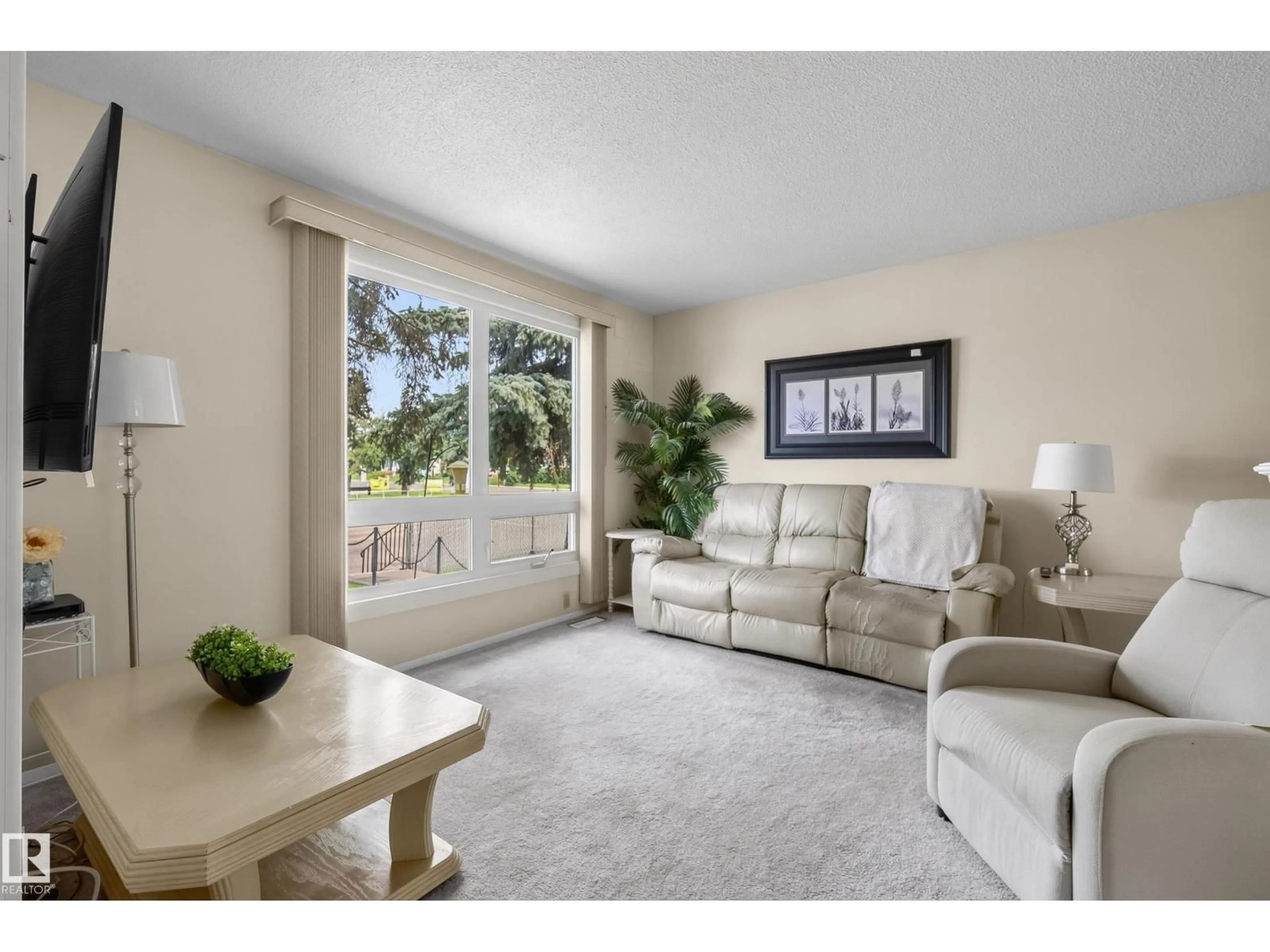 Living room with furniture, unknown for 117 MAYFAIR MEWS, Edmonton Alberta T5E5R7