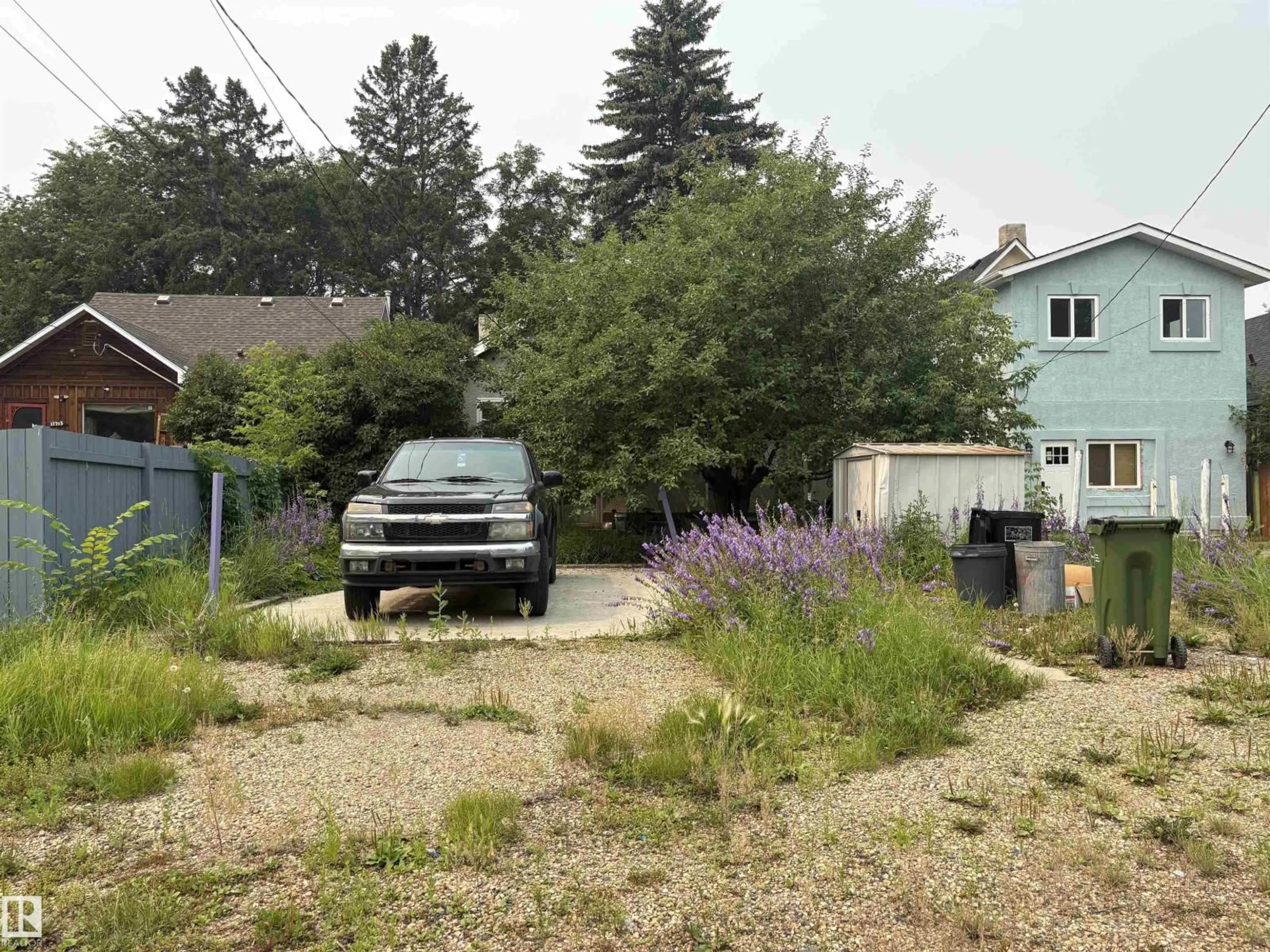 Unknown for 11719 94 ST, Edmonton Alberta T5G1J1