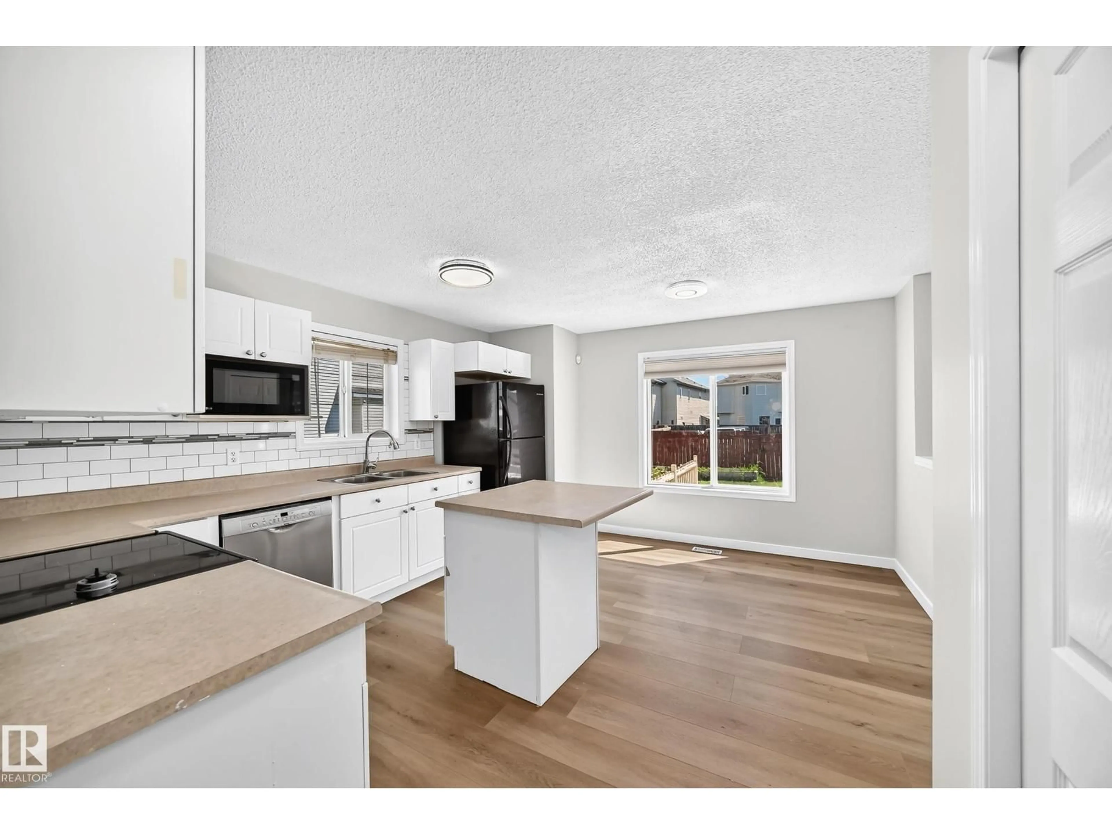 Open concept kitchen, unknown for SW - 203 84 ST, Edmonton Alberta T6X1H6