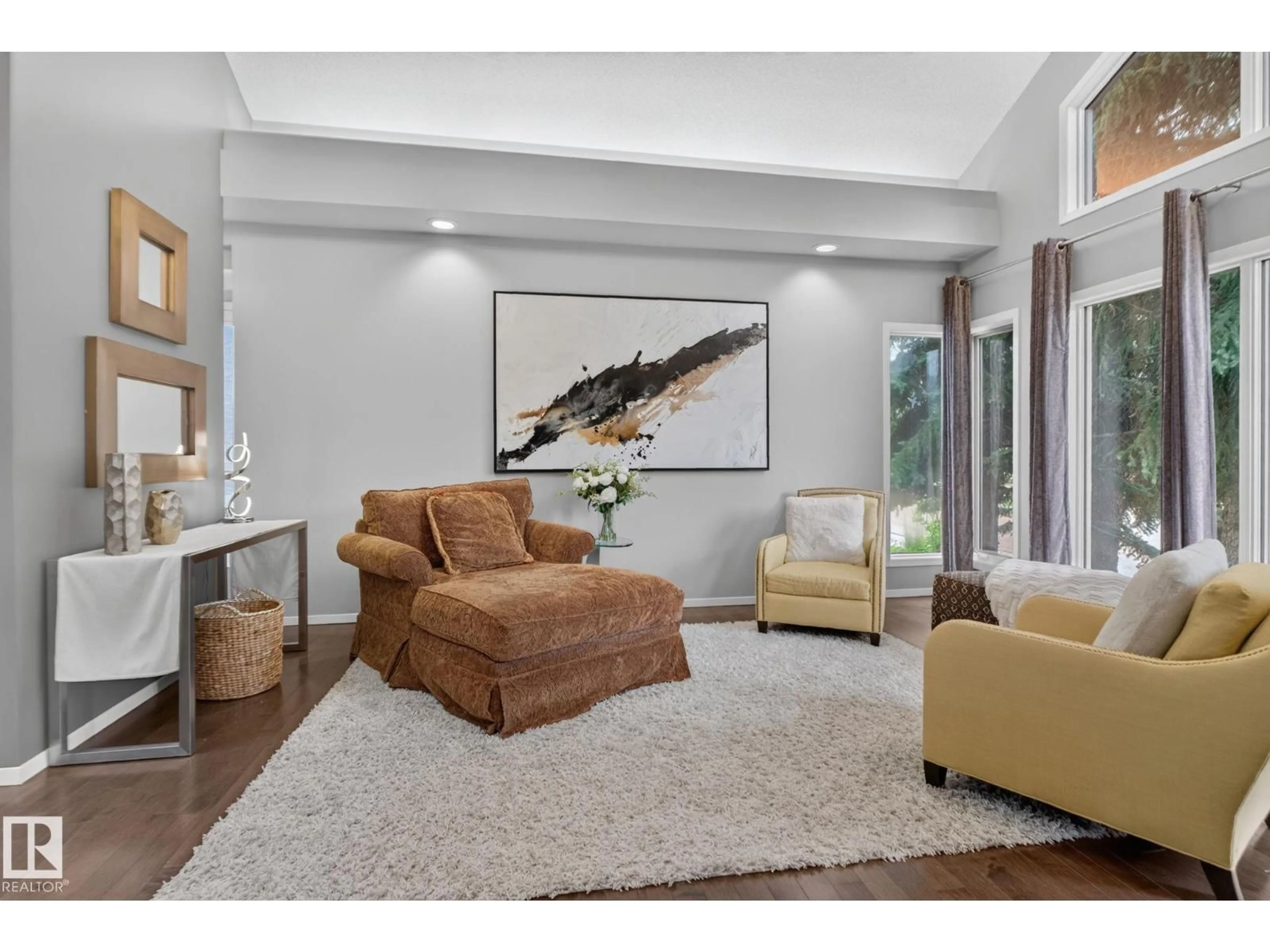 Living room with furniture, unknown for 168 WEAVER DR, Edmonton Alberta T6M2K3