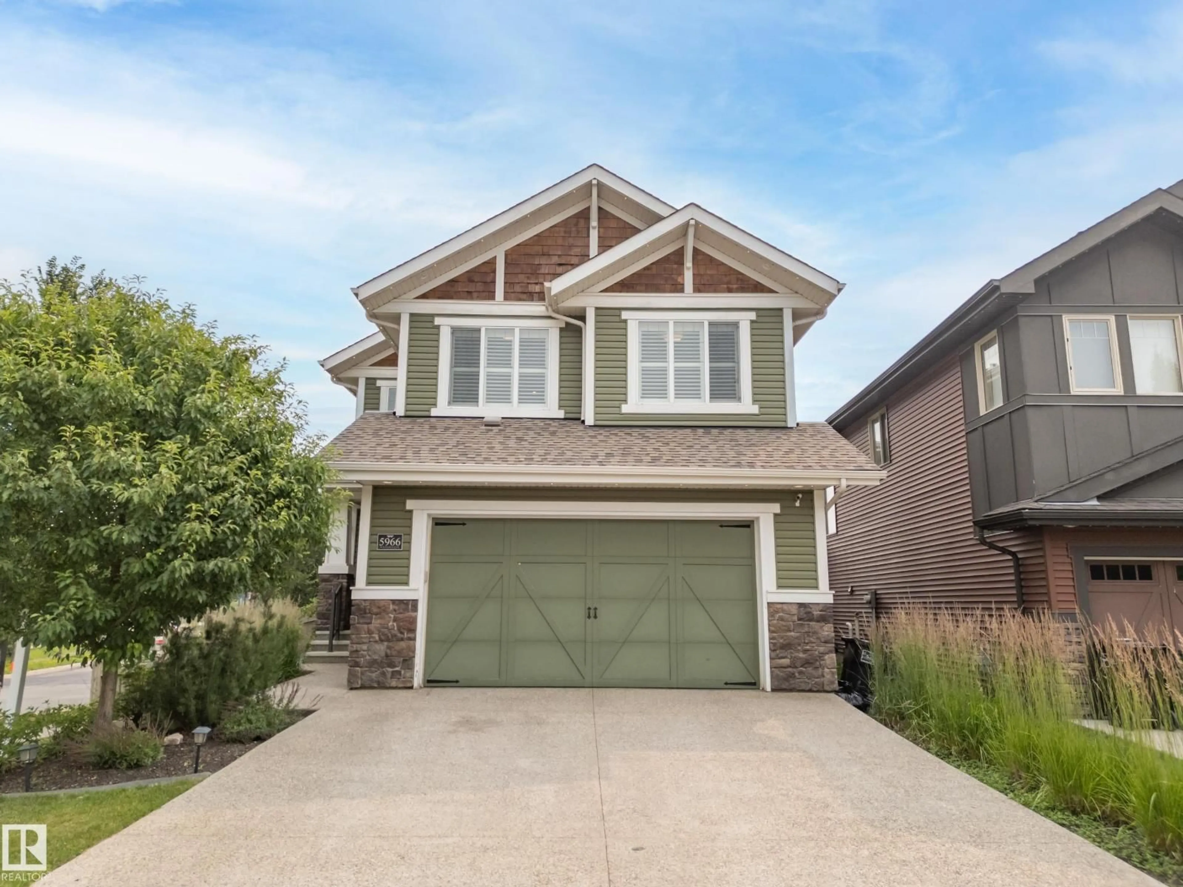 Home with vinyl exterior material, street for 5966 EDMONDS CR, Edmonton Alberta T6M0N9
