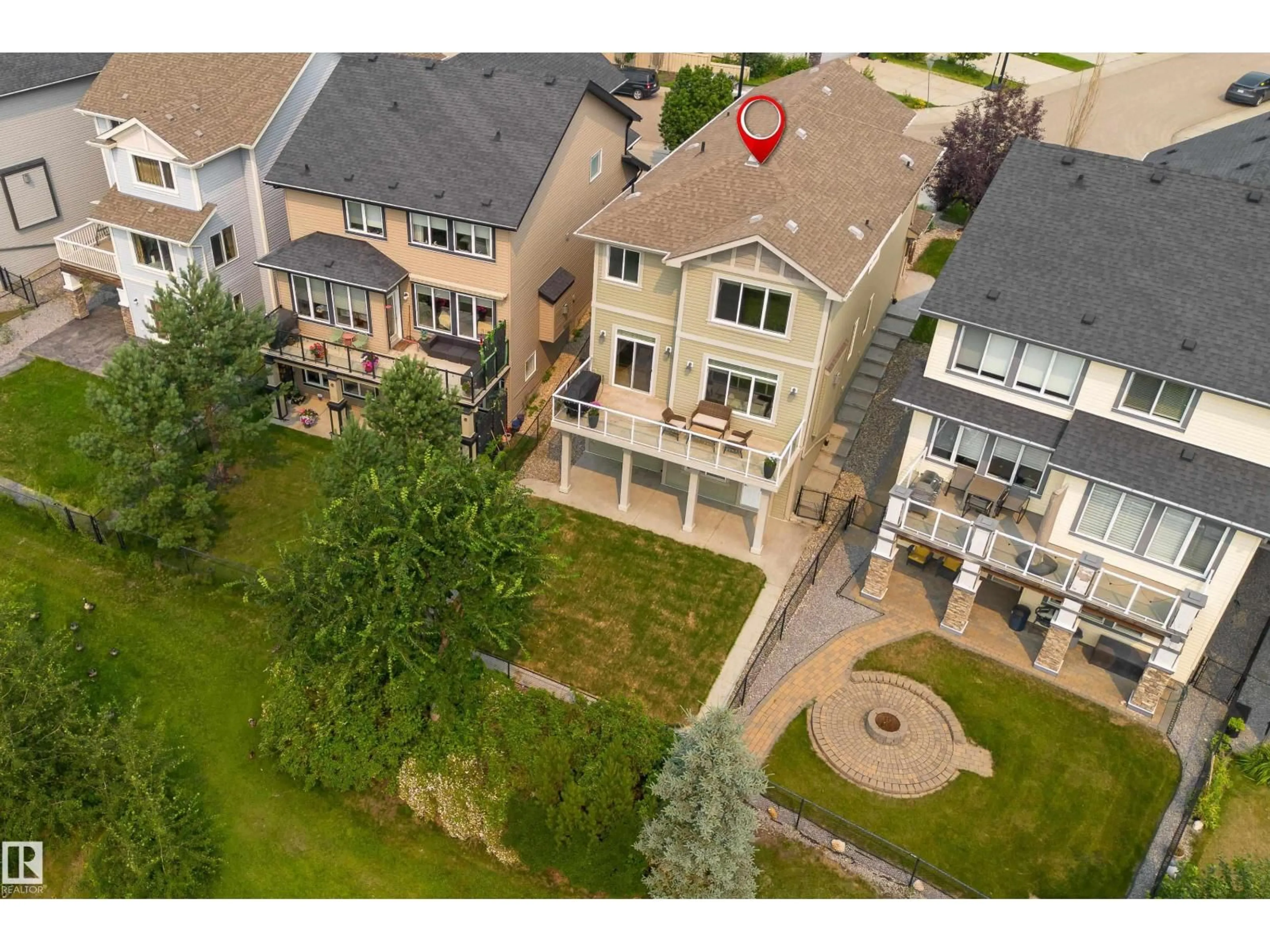 A pic from outside/outdoor area/front of a property/back of a property/a pic from drone, city buildings view from balcony for 3301 ABBOTT CR, Edmonton Alberta T6W2M3