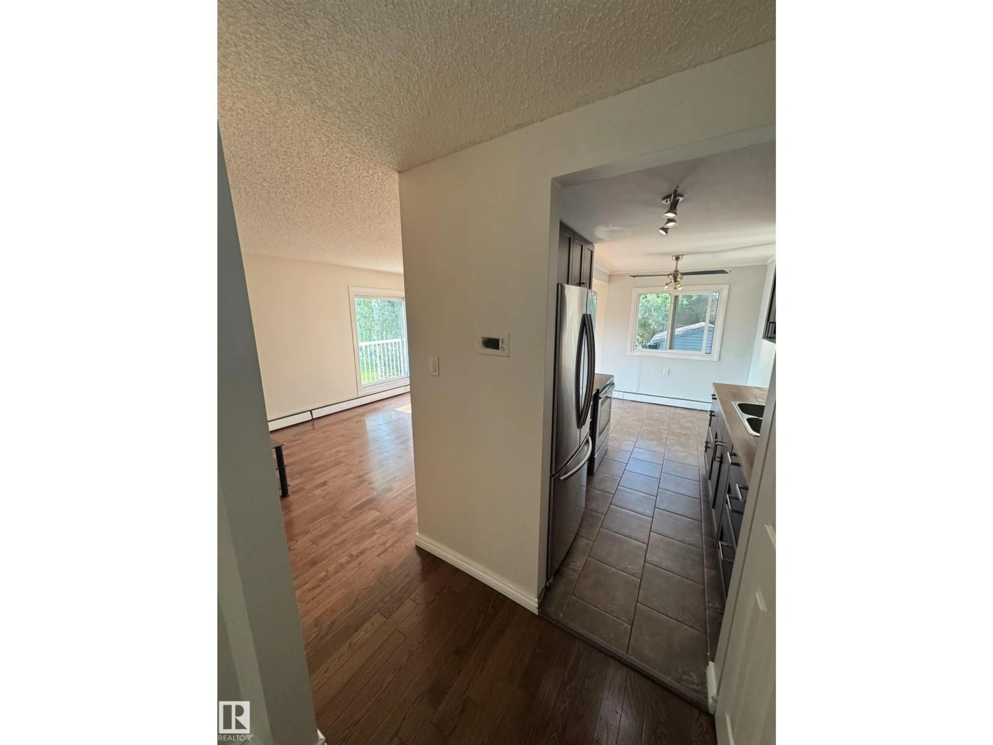 A pic of a room for 205 - 10140 151 ST, Edmonton Alberta T5P1T4