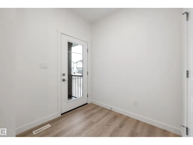 1315 11 AV, Edmonton 2