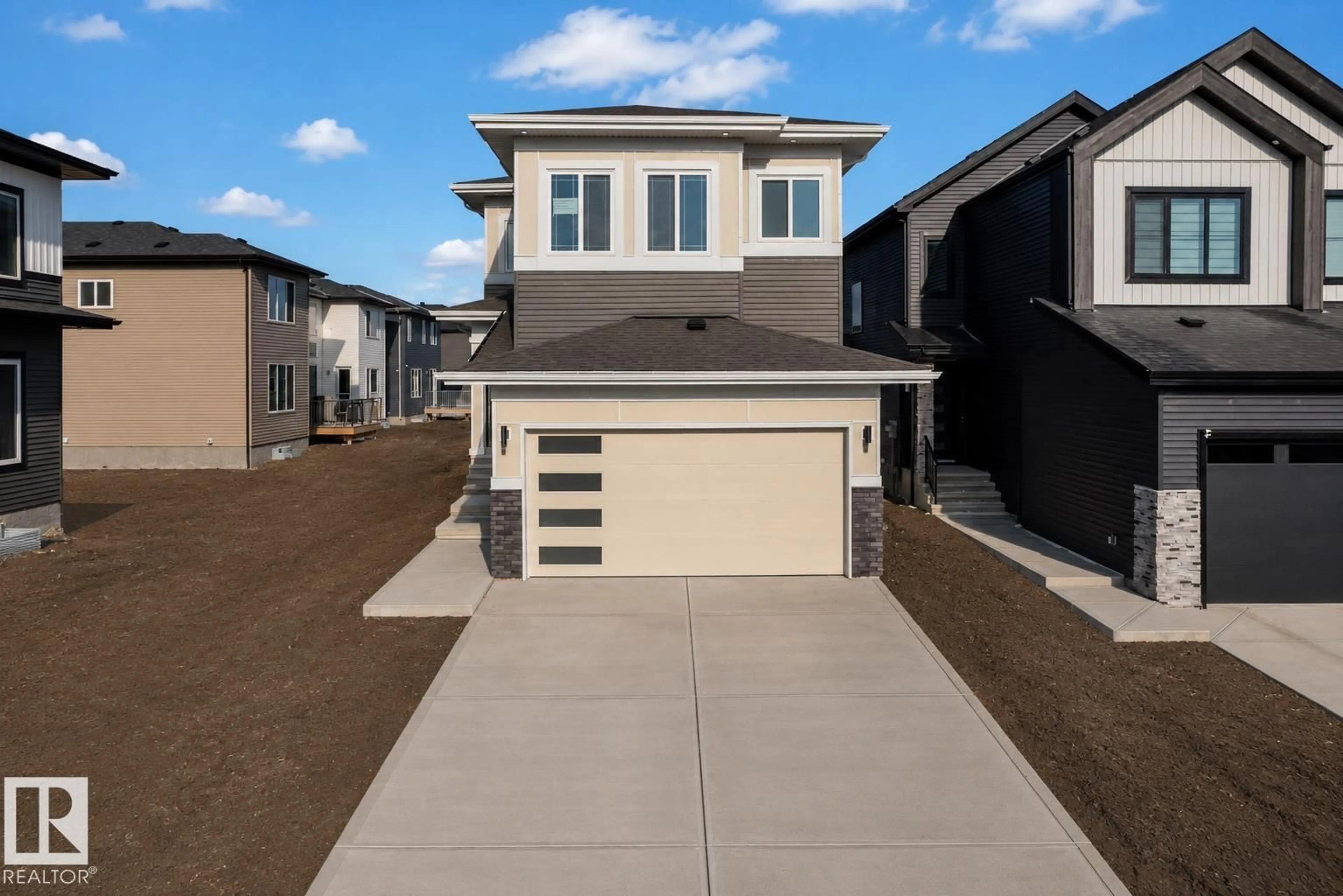 Unknown for SW - 8450 MAYDAY LI, Edmonton Alberta T6X3G1