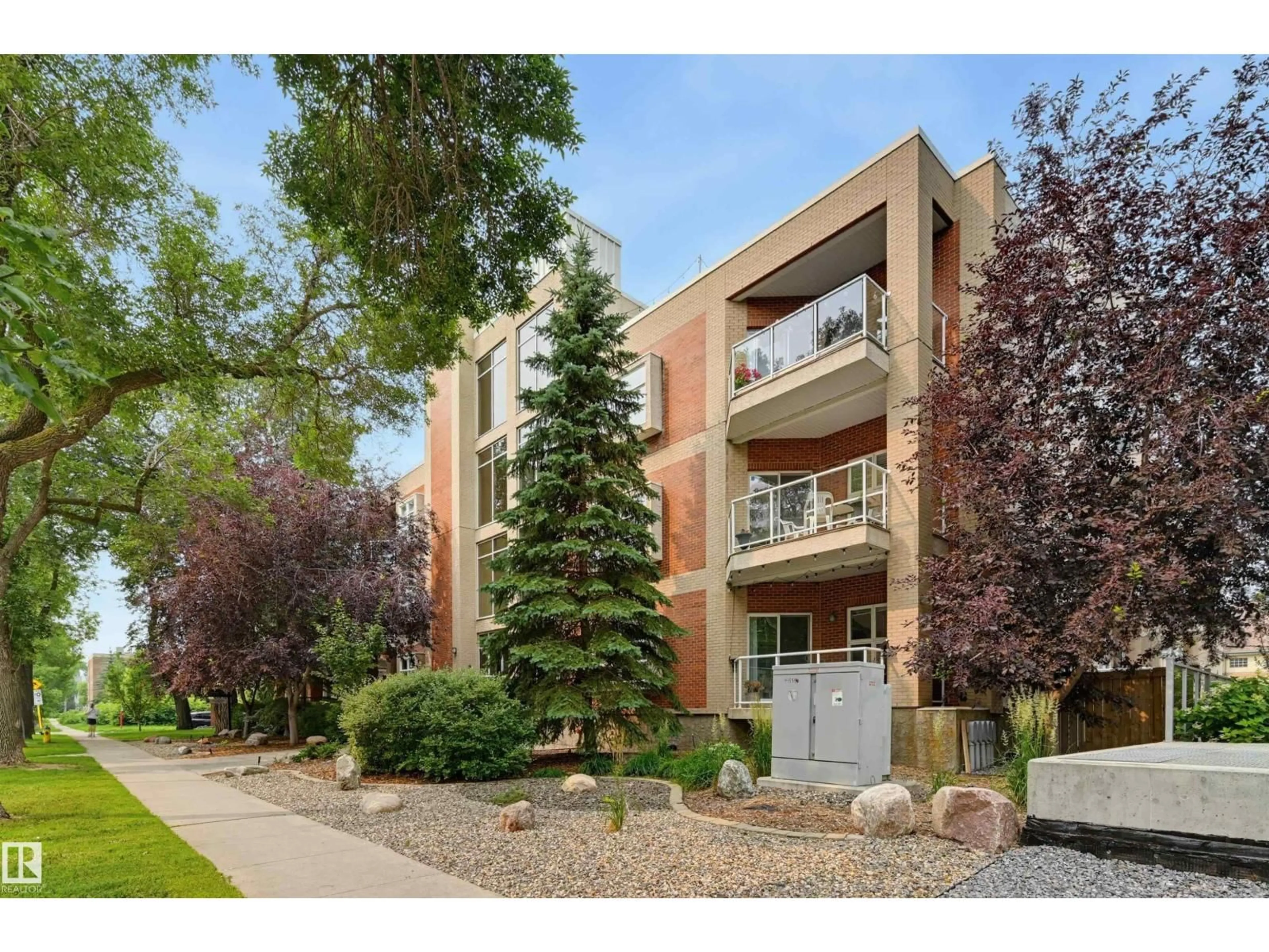 Unknown for 403 - 9910 111 ST, Edmonton Alberta T5K1K2