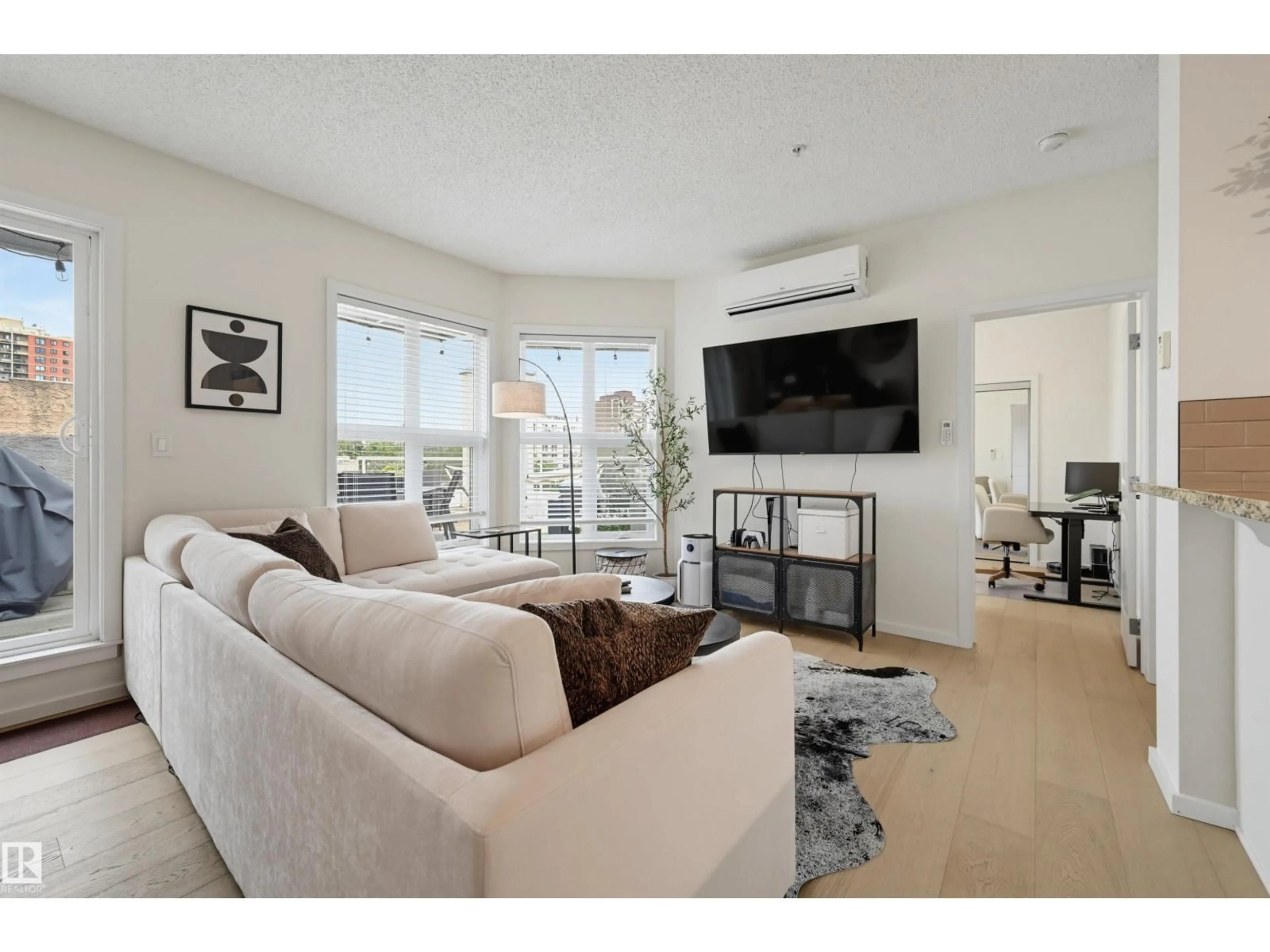 Living room with furniture, unknown for 403 - 9910 111 ST, Edmonton Alberta T5K1K2
