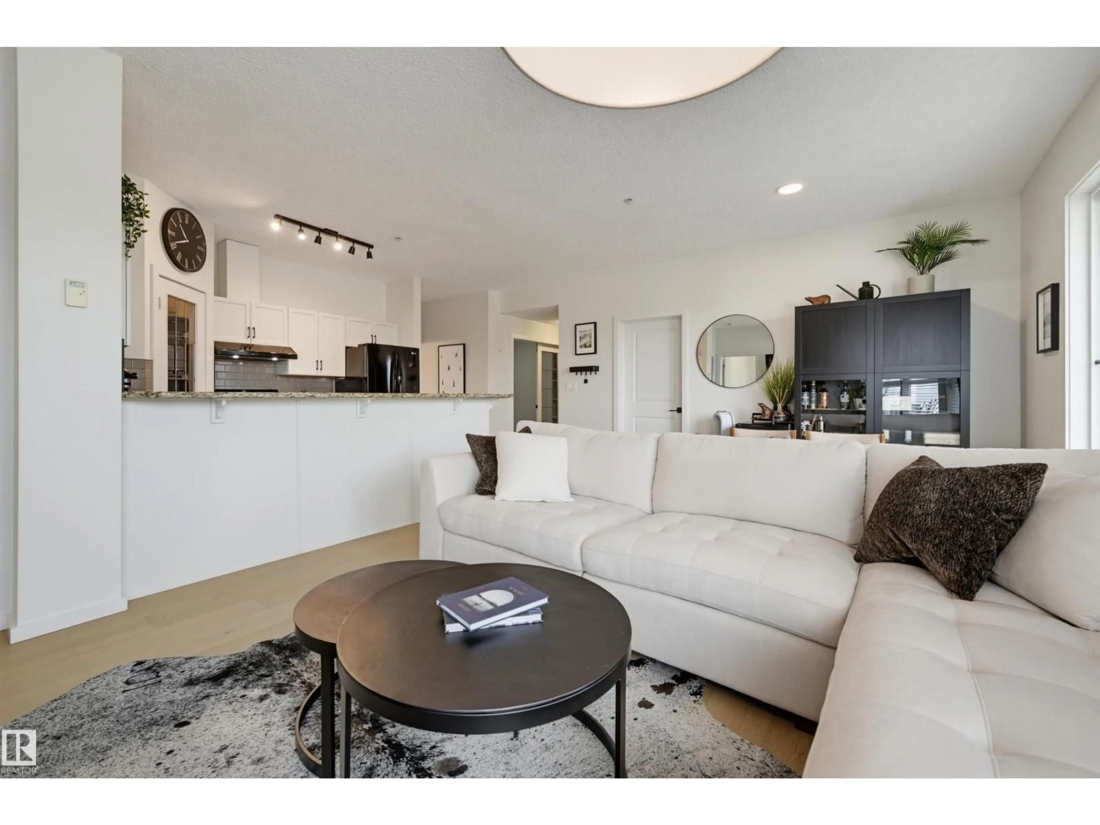 Living room with furniture, unknown for 403 - 9910 111 ST, Edmonton Alberta T5K1K2