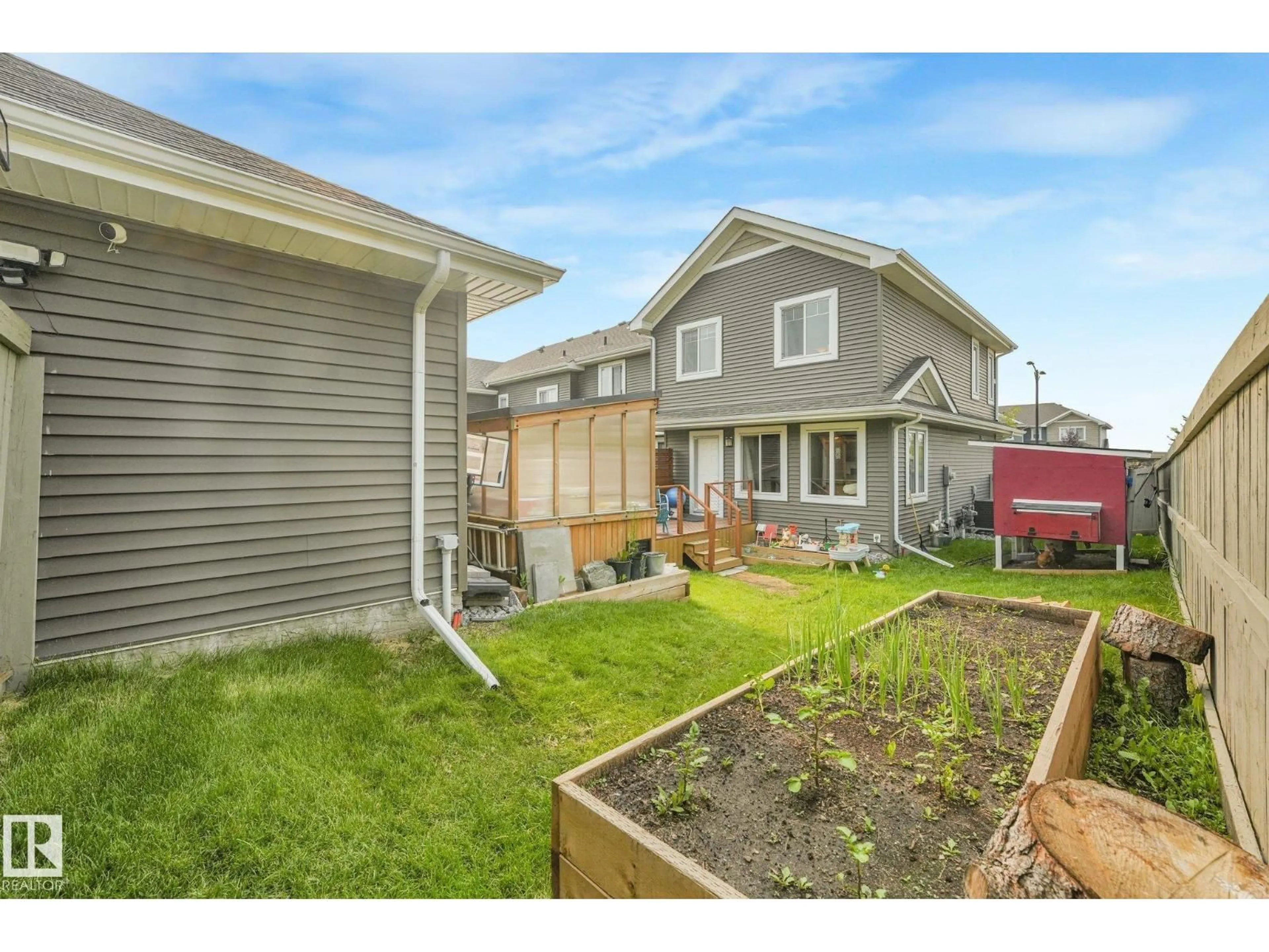 Unknown for NW - 4004 BLACKBIRD LINK LI, Edmonton Alberta T5S0K7