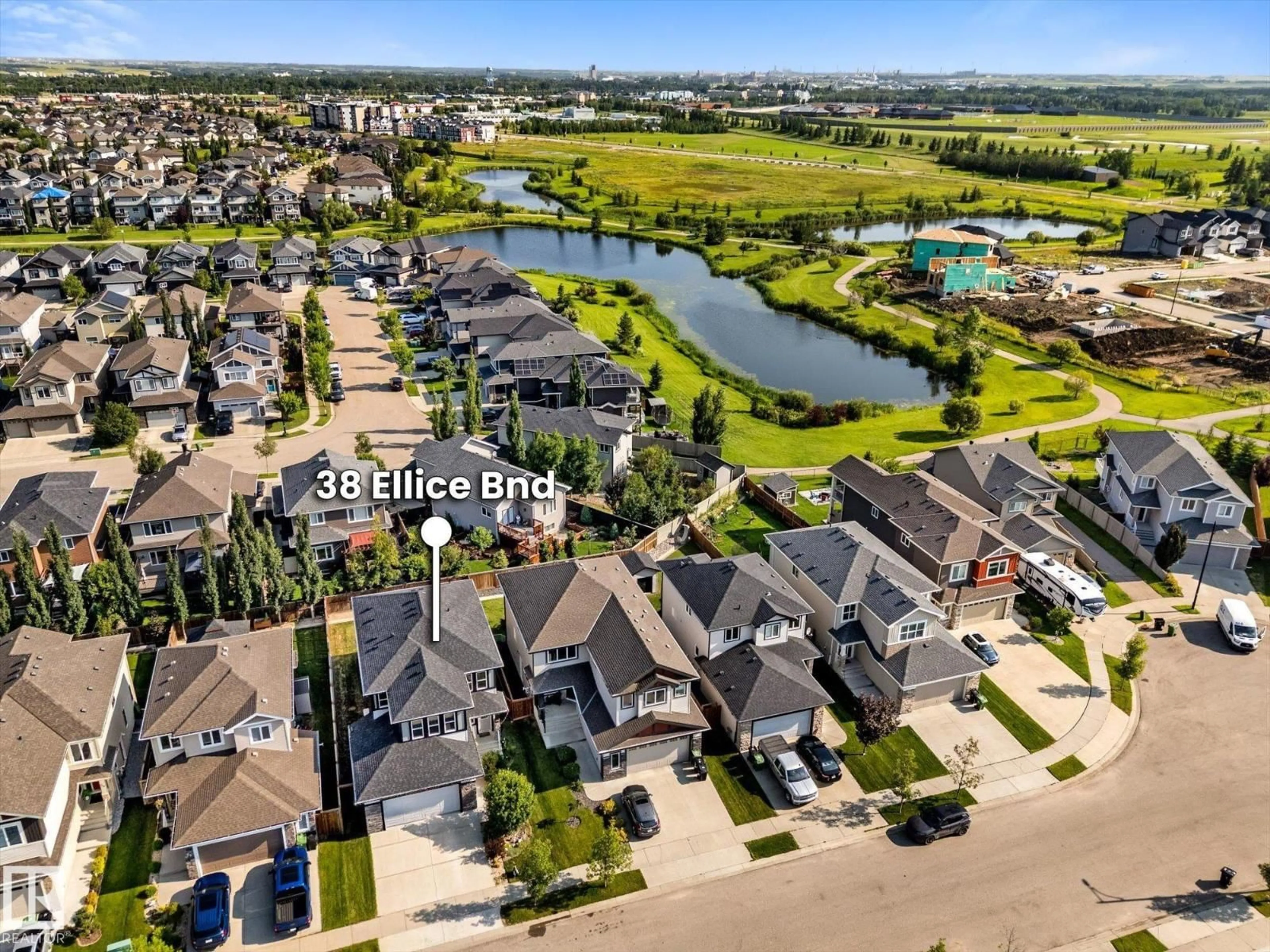 A pic from outside/outdoor area/front of a property/back of a property/a pic from drone, water/lake/river/ocean view for 38 ELLICE BN, Fort Saskatchewan Alberta T8L0V1