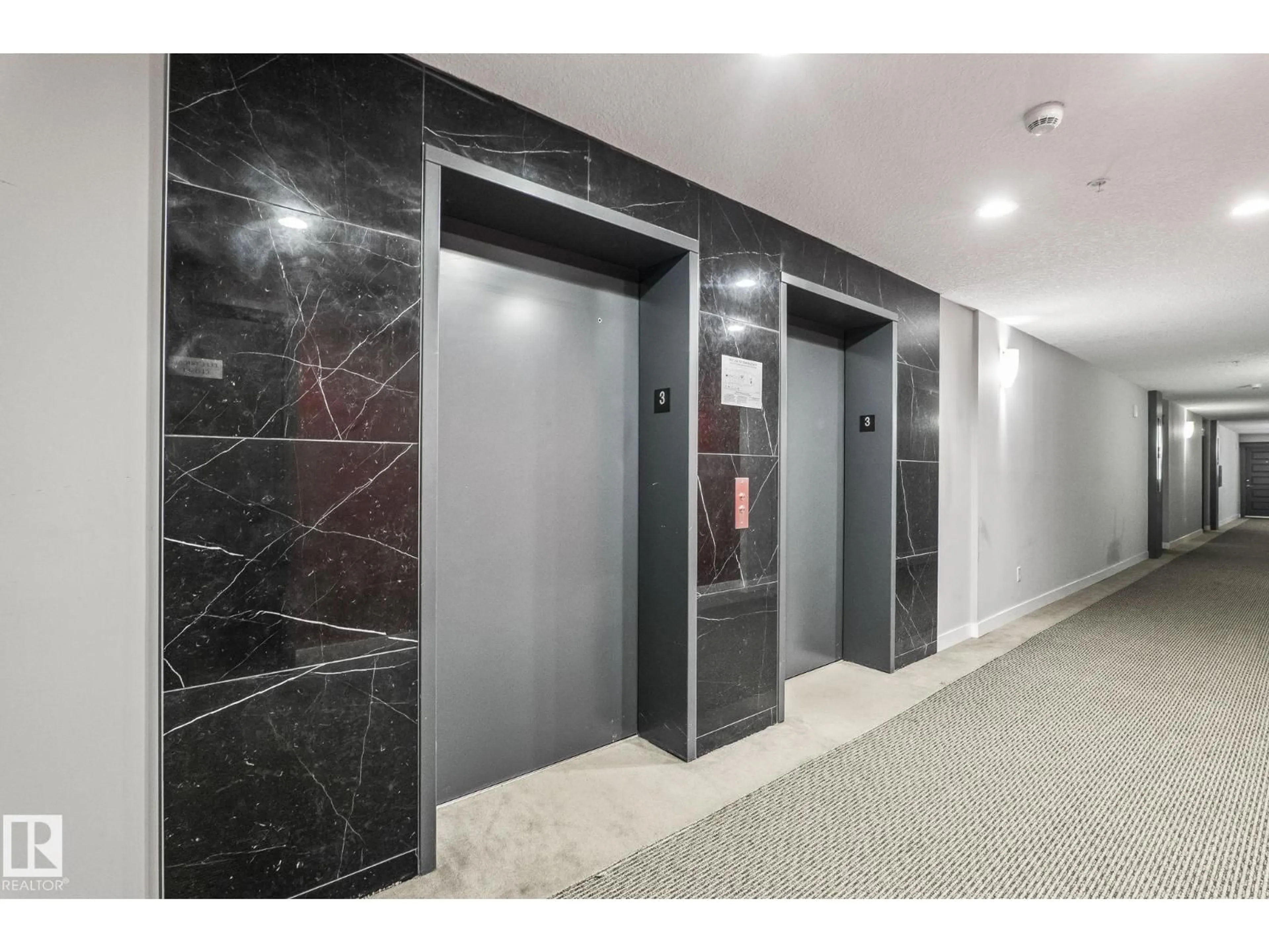 Indoor foyer for SW - 5151 WINDERMERE BV, Edmonton Alberta T6W2K4