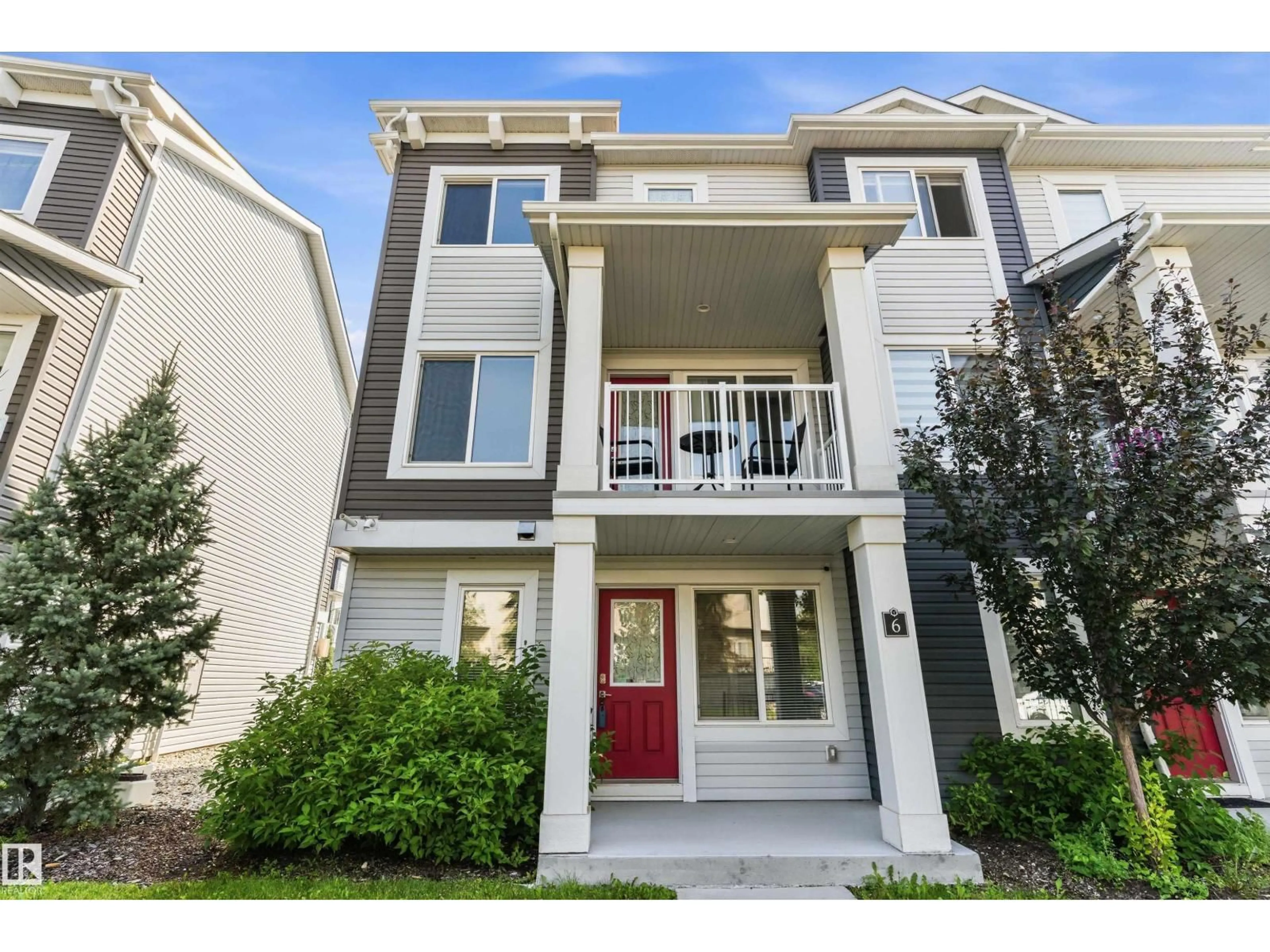 Home with vinyl exterior material, street for #6 - 16335 84 ST, Edmonton Alberta T5Z0S1