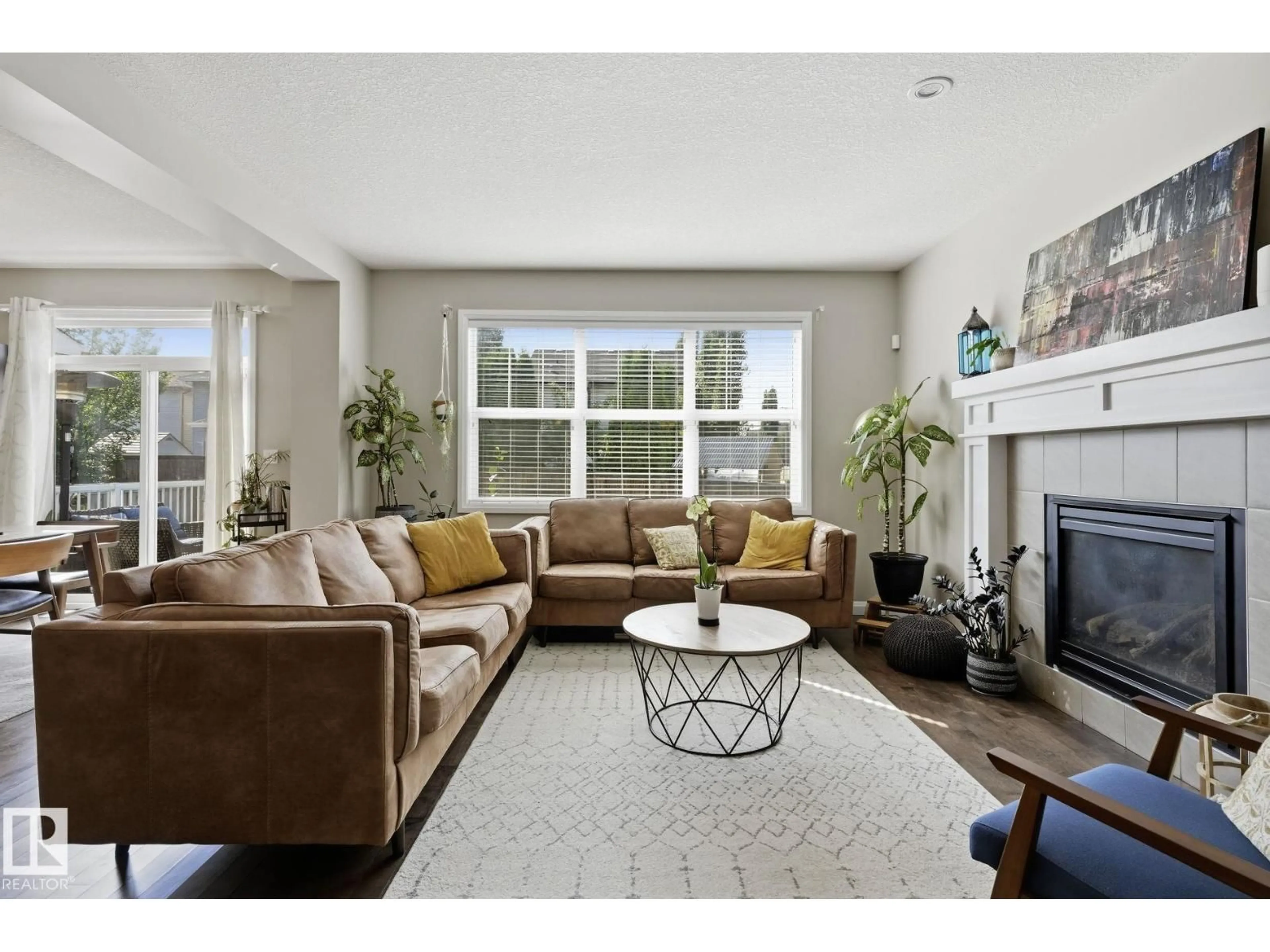 Living room with furniture, unknown for SW SW - 3204 ABBOTT CR, Edmonton Alberta T6W2V3