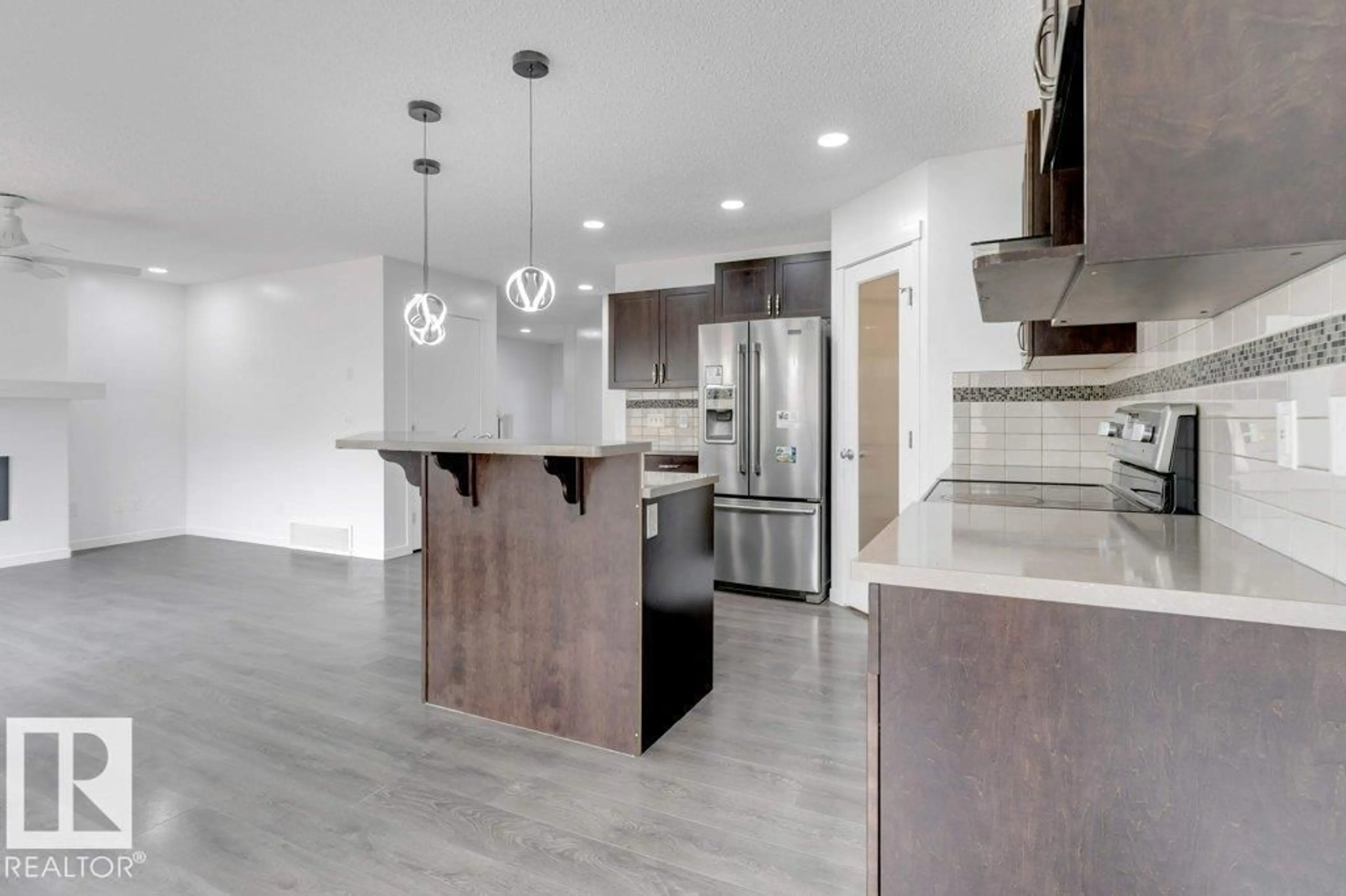 Open concept kitchen, unknown for 3007 13 AV, Edmonton Alberta T6T0Z3