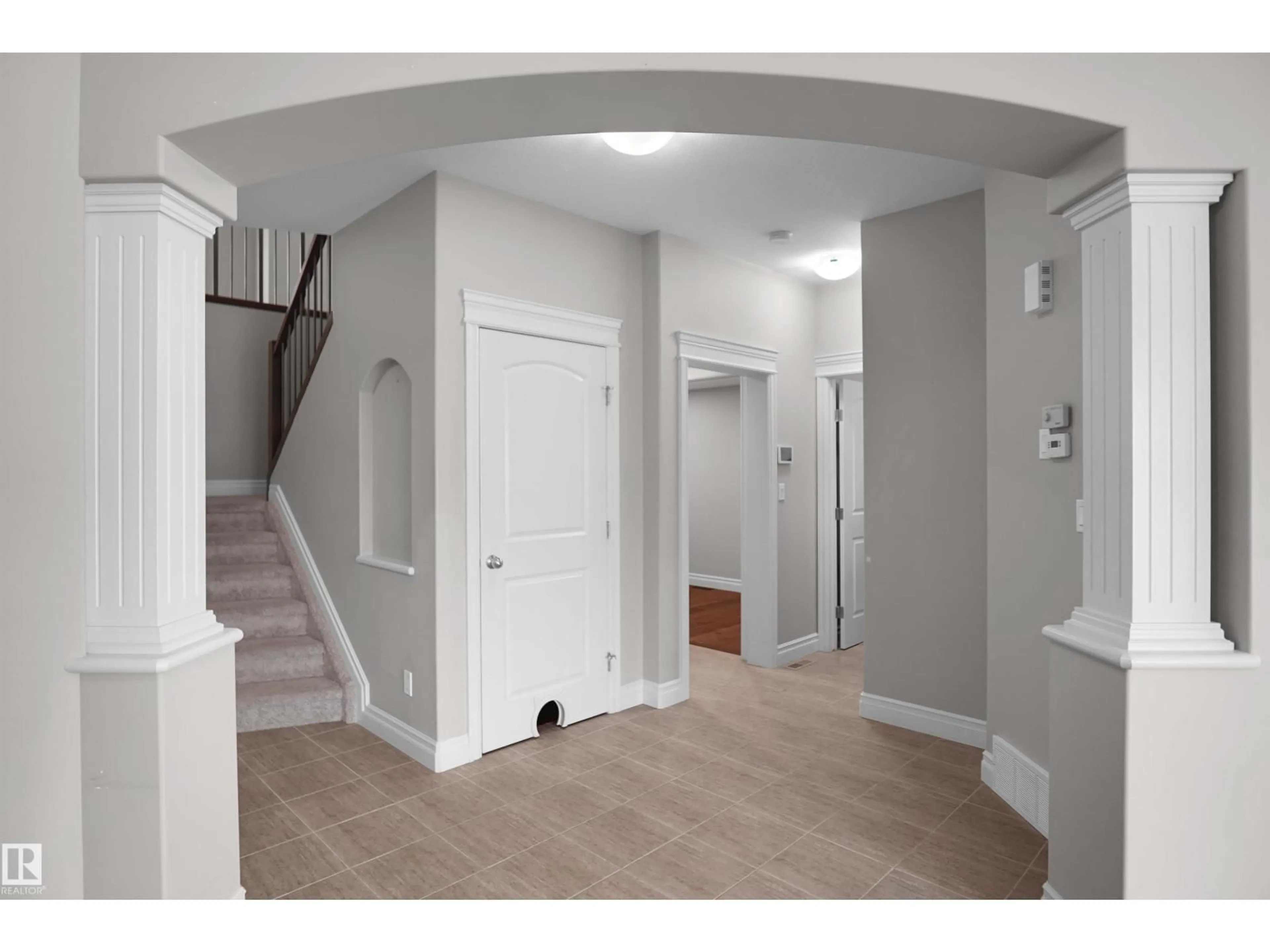 Indoor entryway for 138 HENDERSON LI, Spruce Grove Alberta T7X0R9
