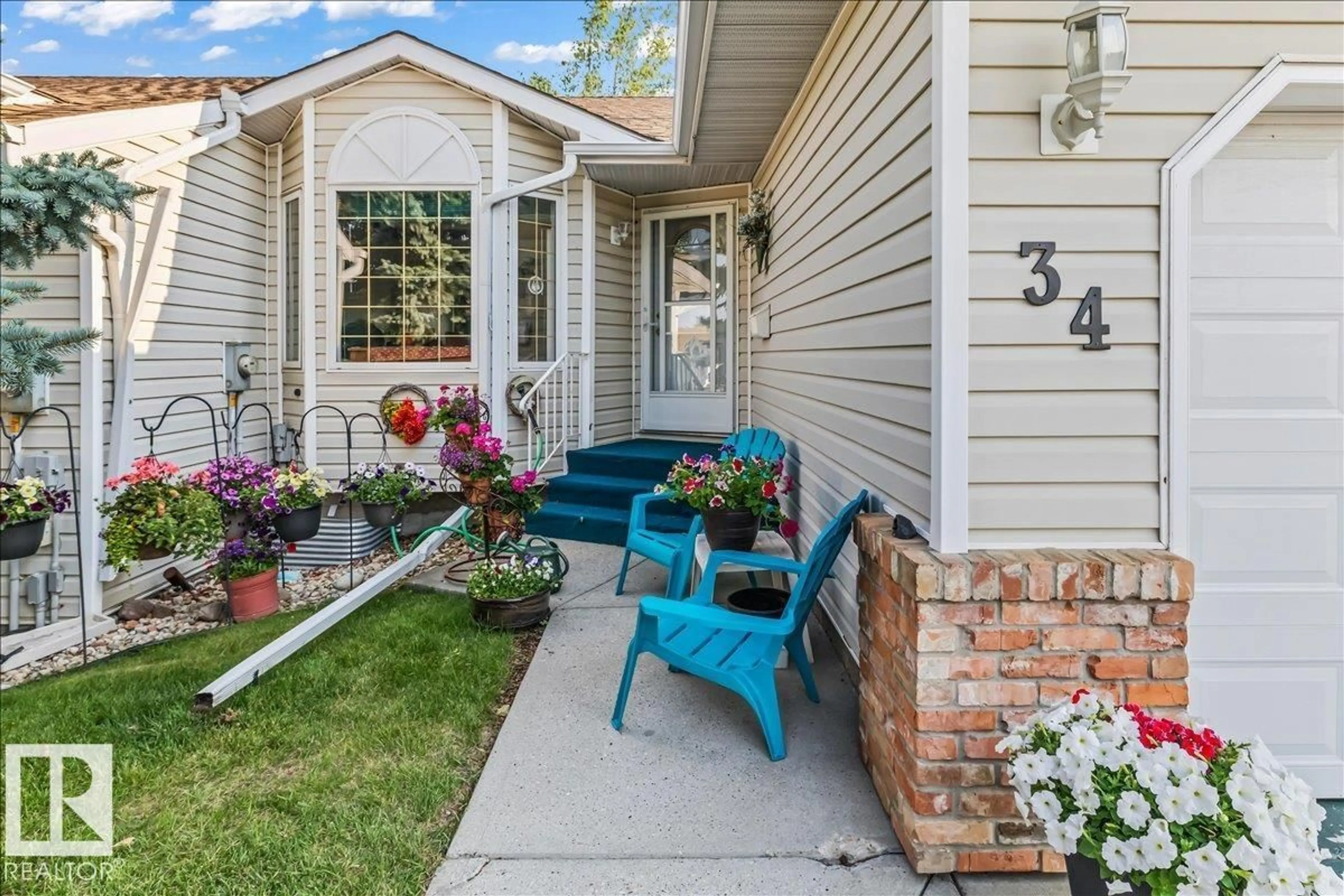 Unknown for 7 - 34 CRANFORD WY, Sherwood Park Alberta T8H5W5