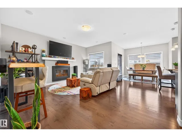 3306 HILTON CR, Edmonton 5