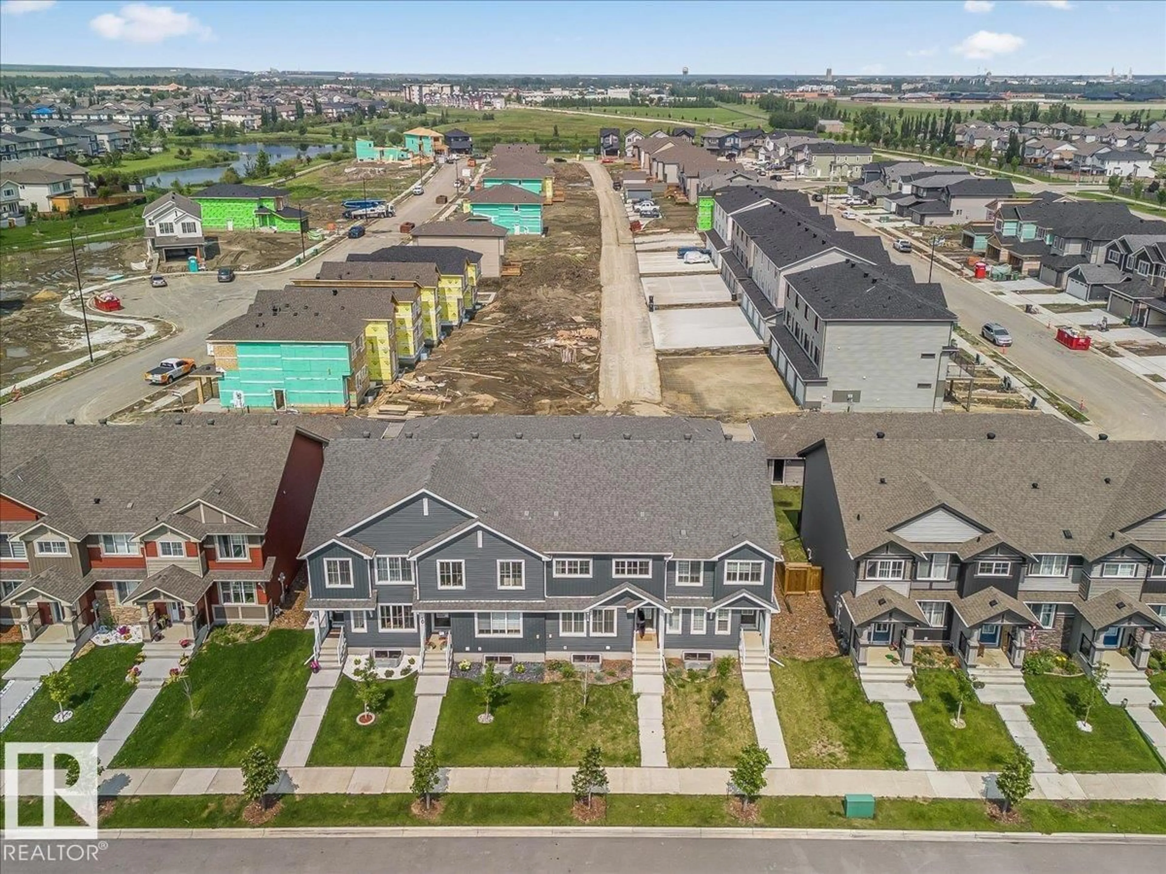 A pic from outside/outdoor area/front of a property/back of a property/a pic from drone, street for 12 ELLIOT WD, Fort Saskatchewan Alberta T8L0Z4