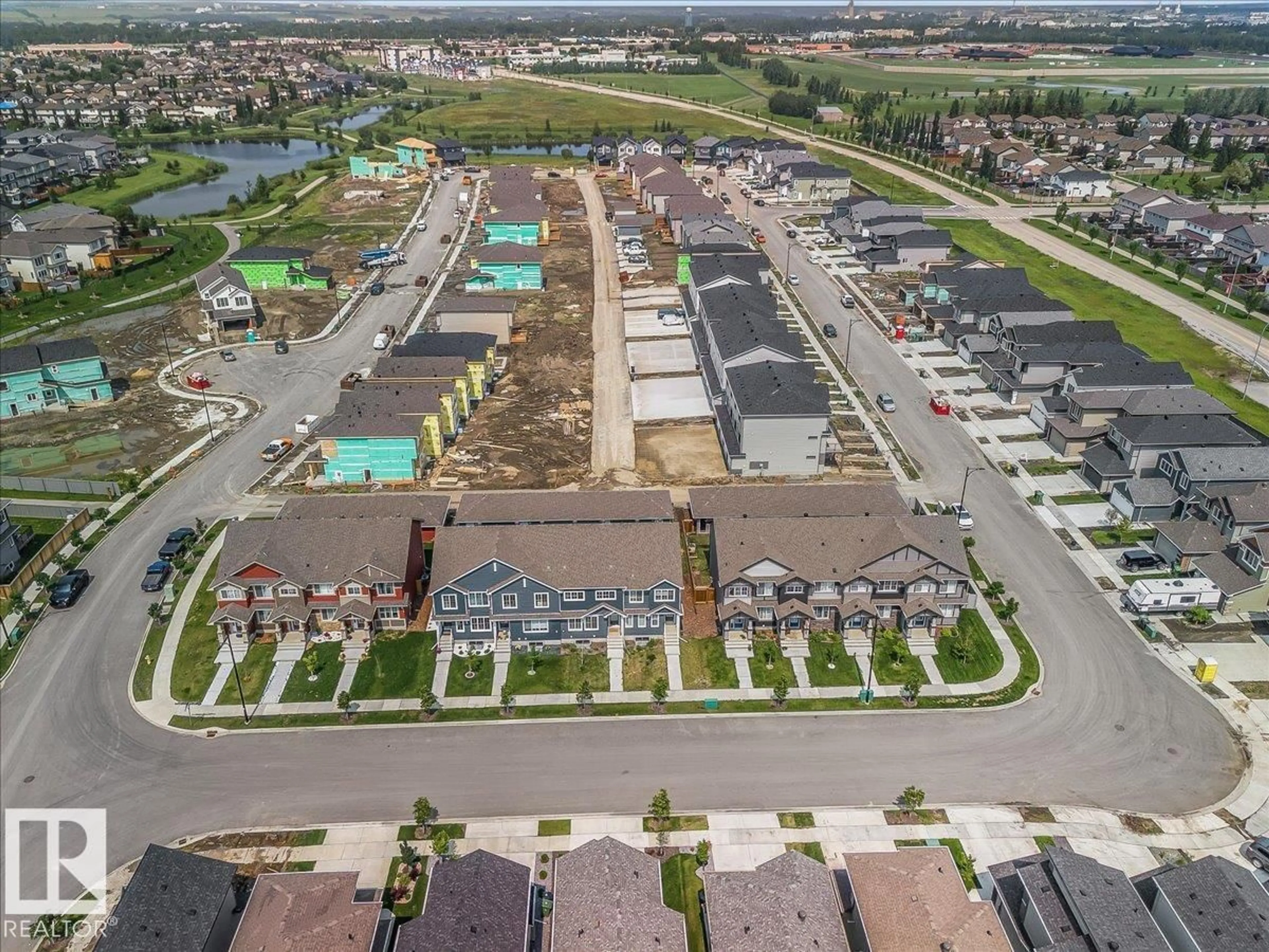 A pic from outside/outdoor area/front of a property/back of a property/a pic from drone, street for 12 ELLIOT WD, Fort Saskatchewan Alberta T8L0Z4