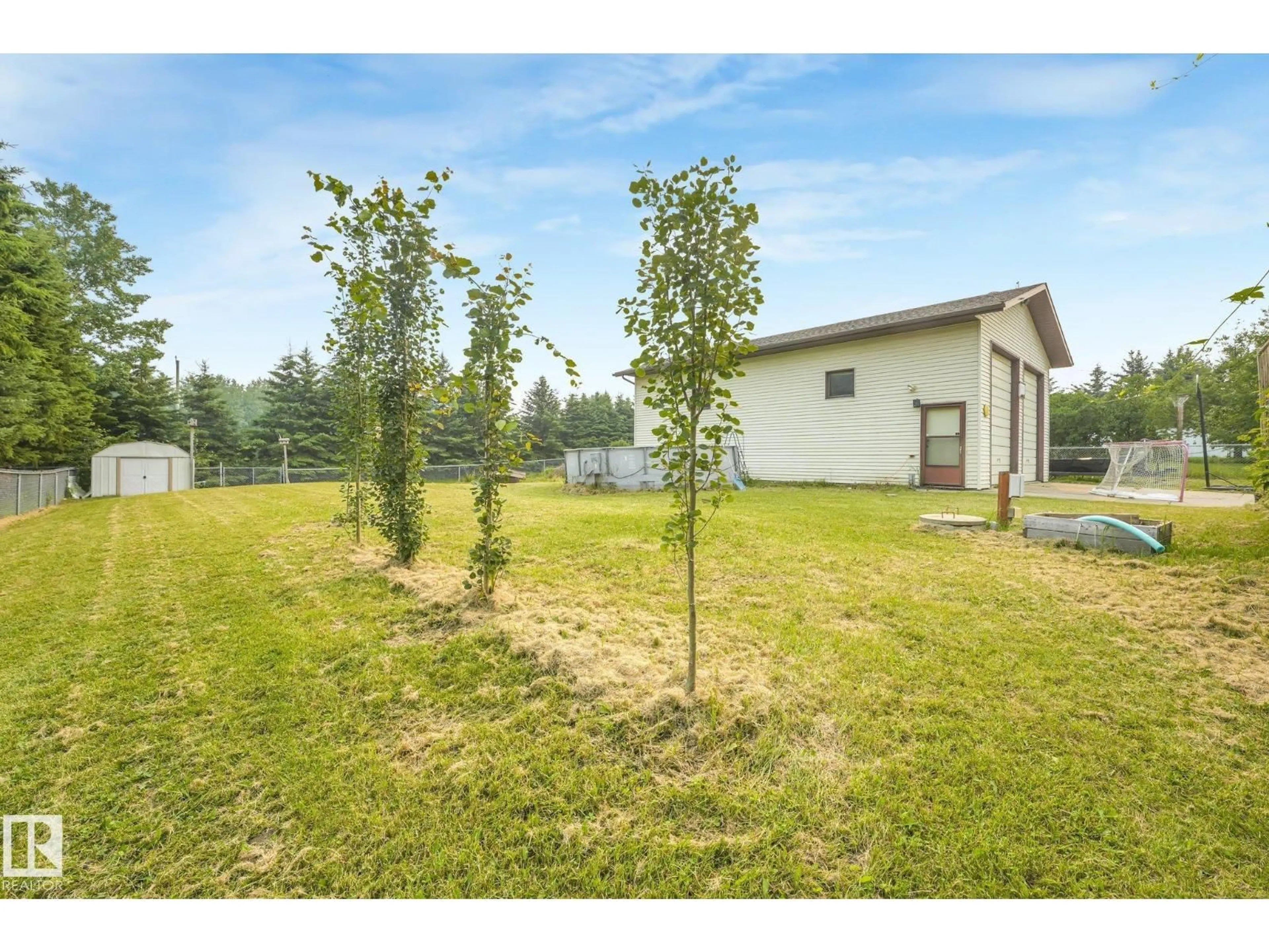 Unknown for 54 BUSKMOSE DR, Rural Wetaskiwin County Alberta T0C2V0