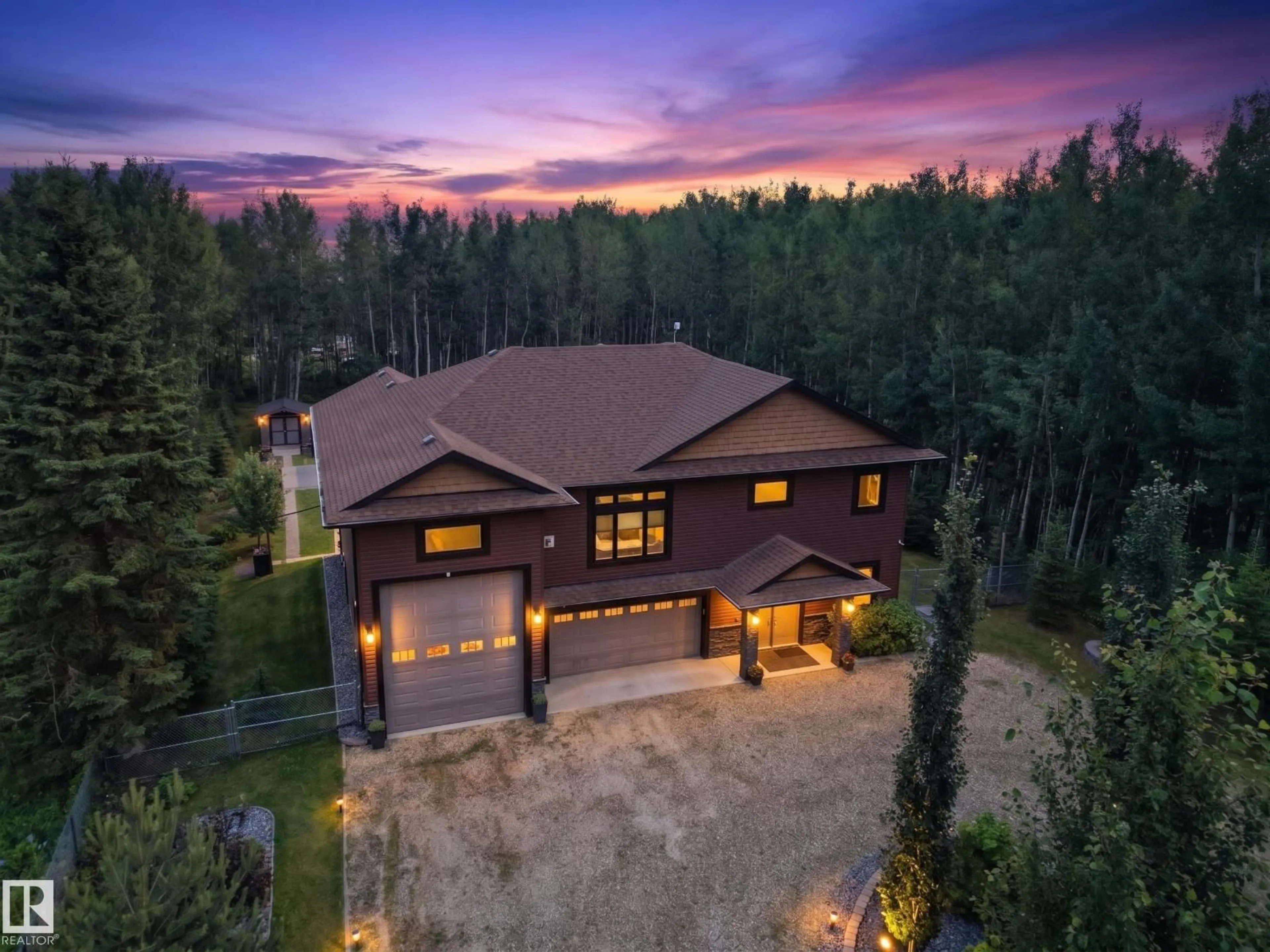 A pic from outside/outdoor area/front of a property/back of a property/a pic from drone, unknown for 128 462054 RGE ROAD 11, Rural Wetaskiwin County Alberta T0C2V0