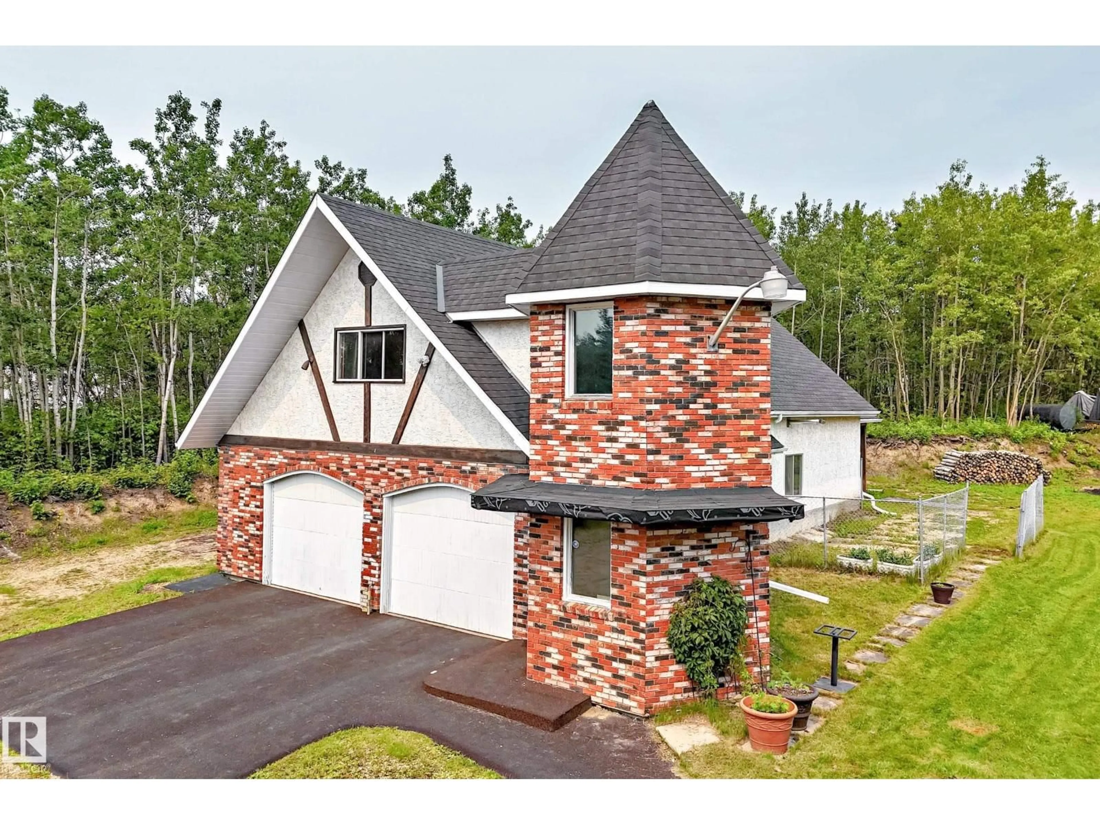 Home with brick exterior material, unknown for 51313 - 122 RGE ROAD 231 RGE ROAD, Rural Strathcona County Alberta T8B1K7