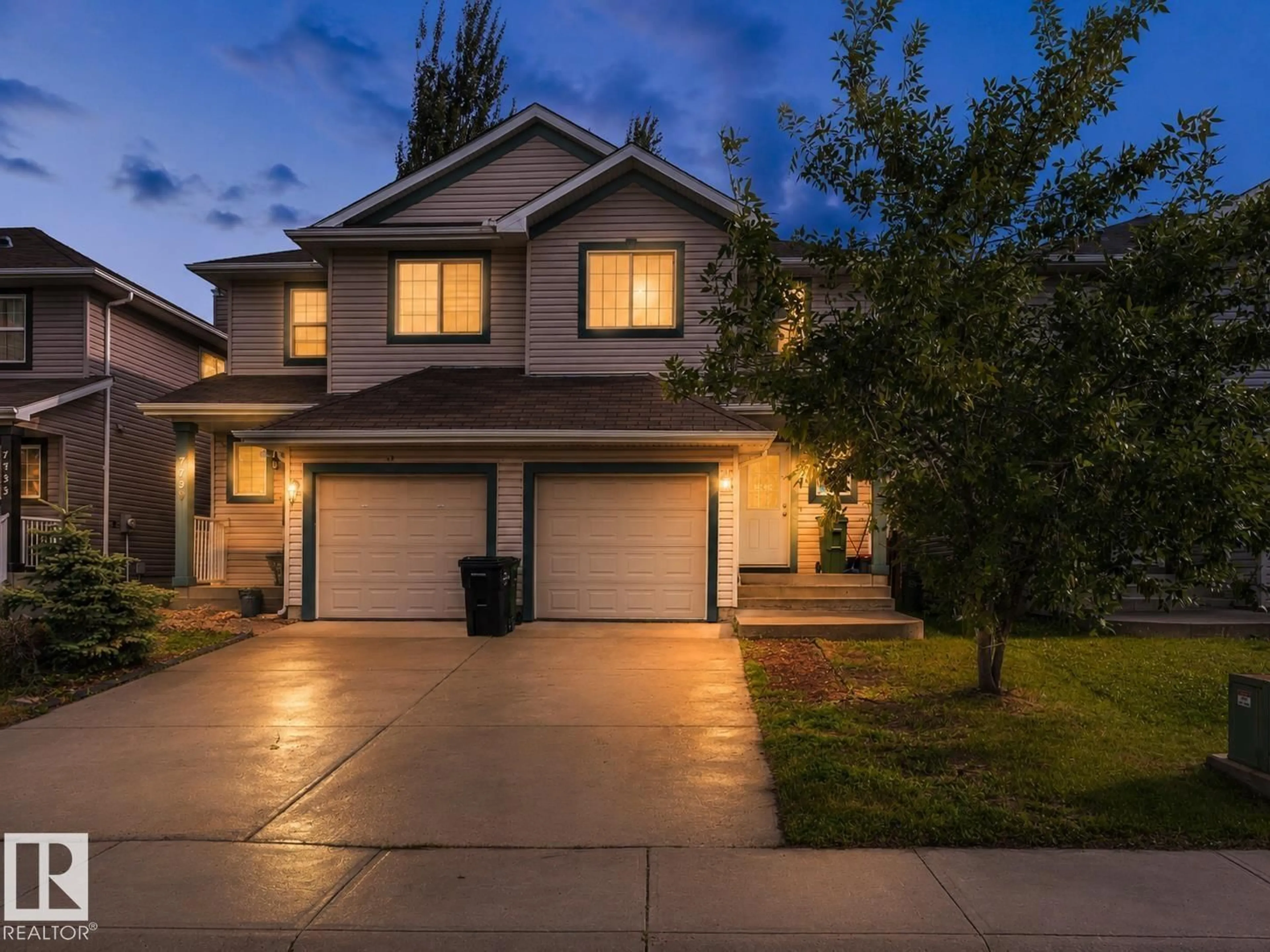 Home with vinyl exterior material, street for SW SW - 7743 8 AV, Edmonton Alberta T6X0A3