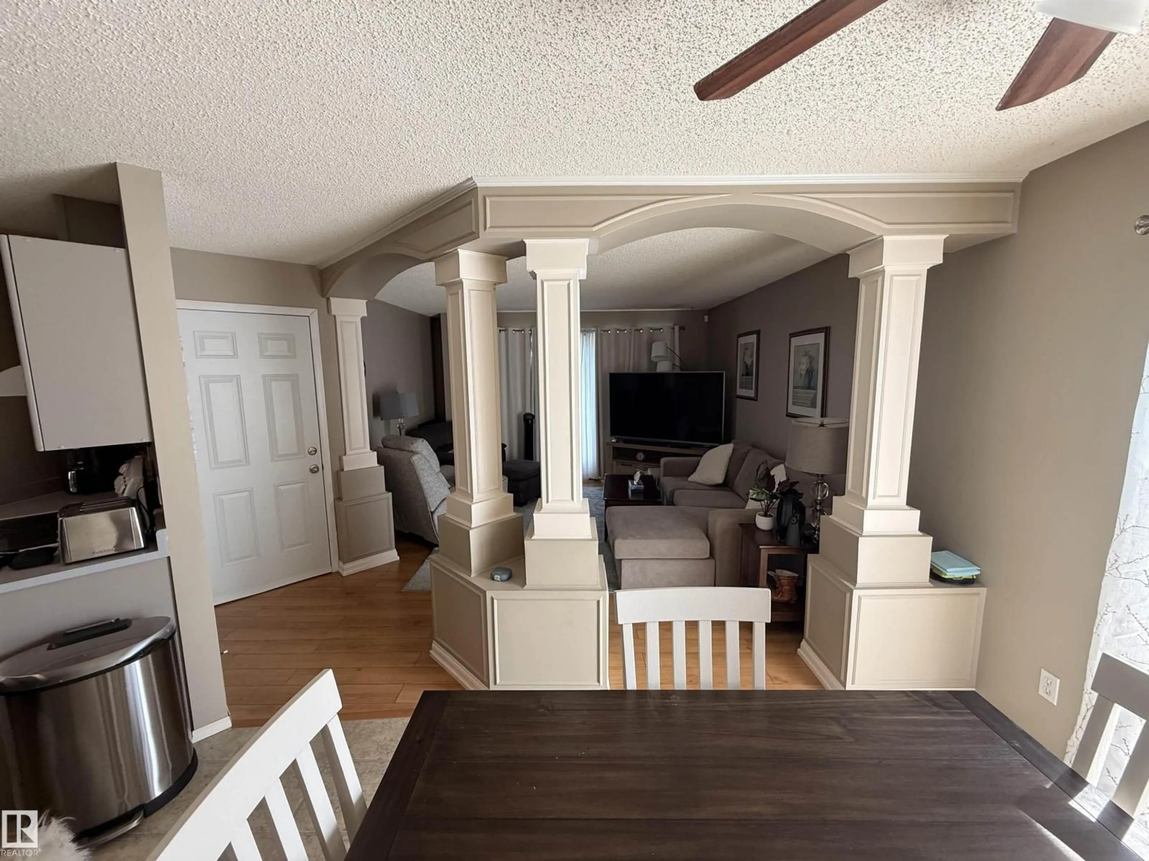 A pic of a room for 10 WESTON, Spruce Grove Alberta T7X3J5