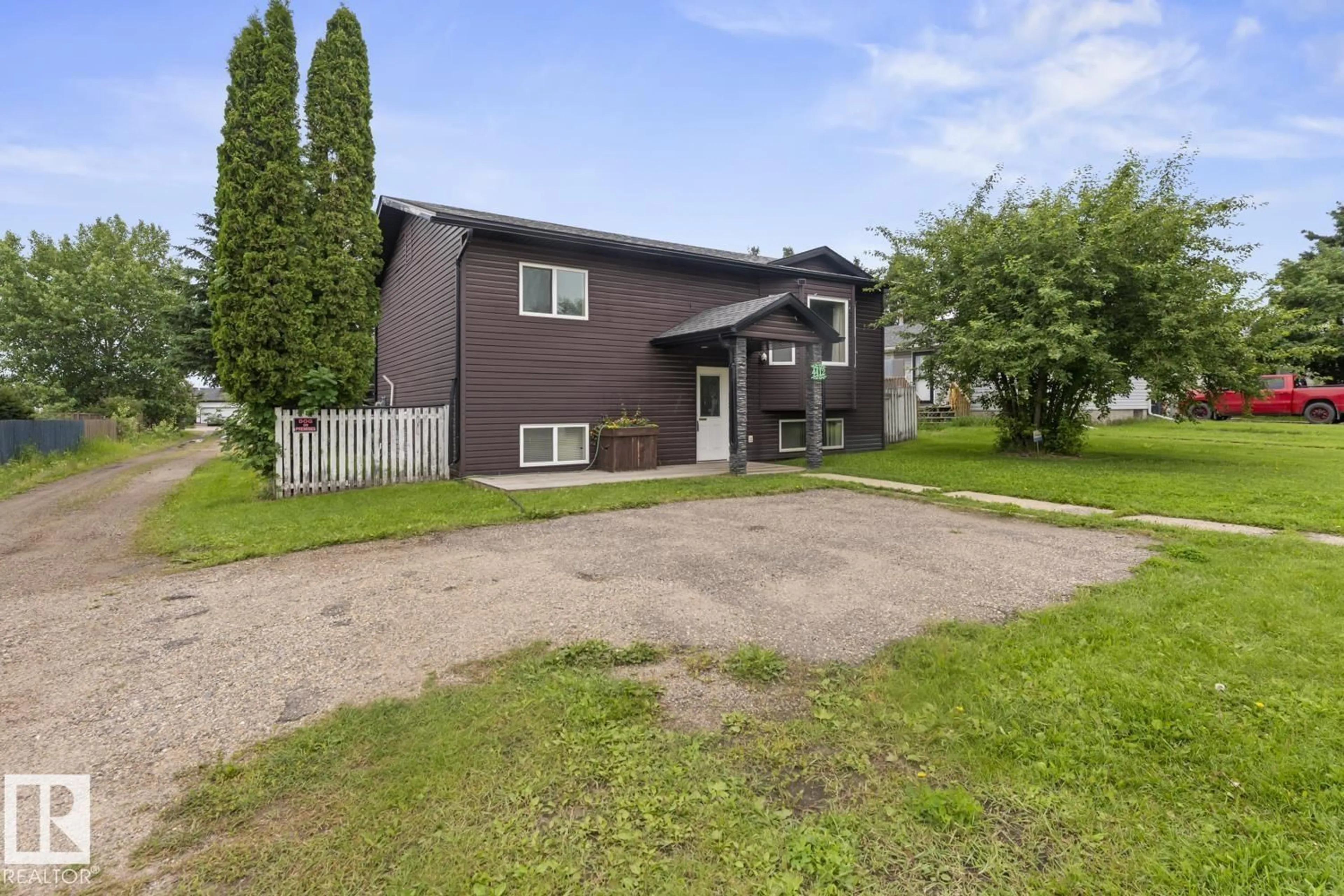 A pic from outside/outdoor area/front of a property/back of a property/a pic from drone, unknown for 4412 51 AV, Cold Lake Alberta T9M1Z2